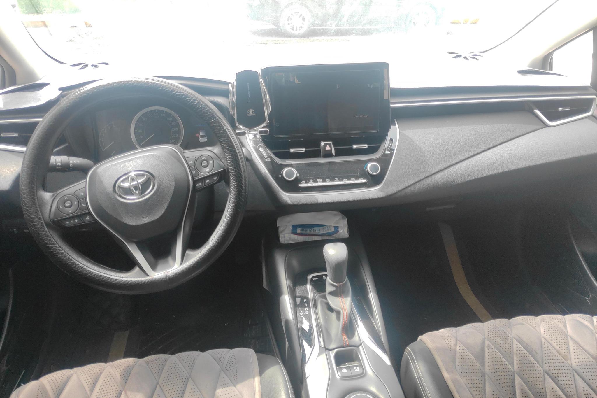 Toyota Corolla 2021 Белый из Китая, фото 4