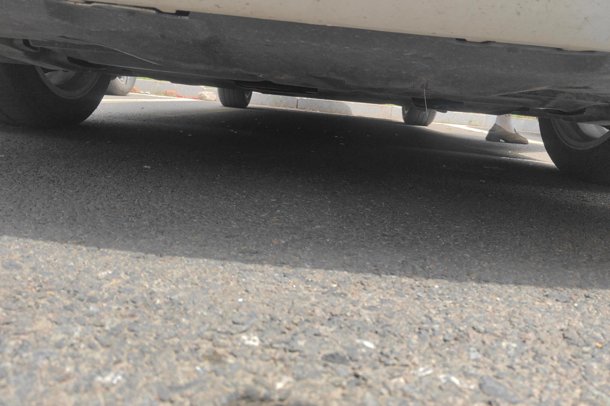 Toyota Corolla id 4453848 из Китая 10