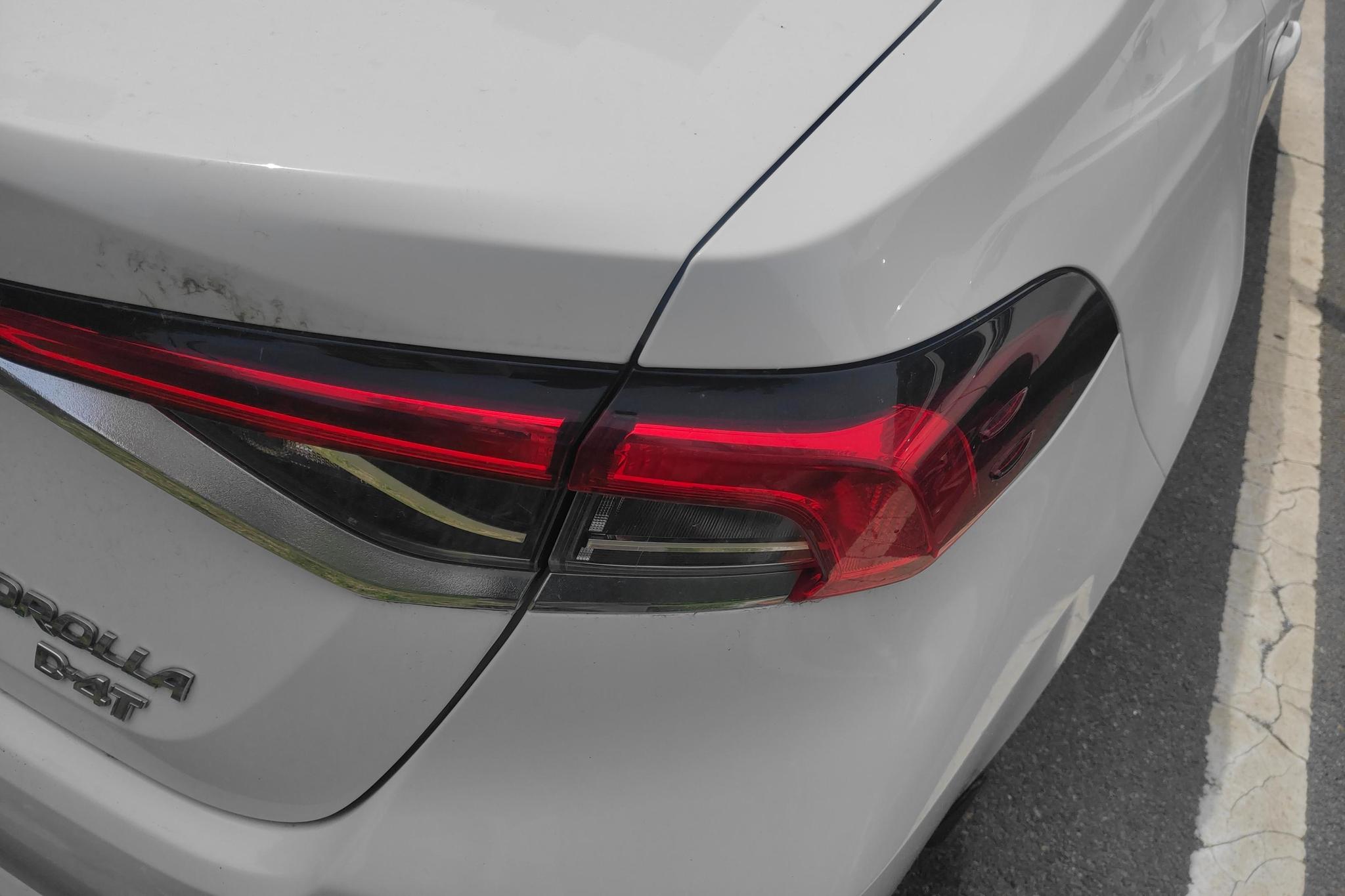 Toyota Corolla id 4453848 из Китая 15