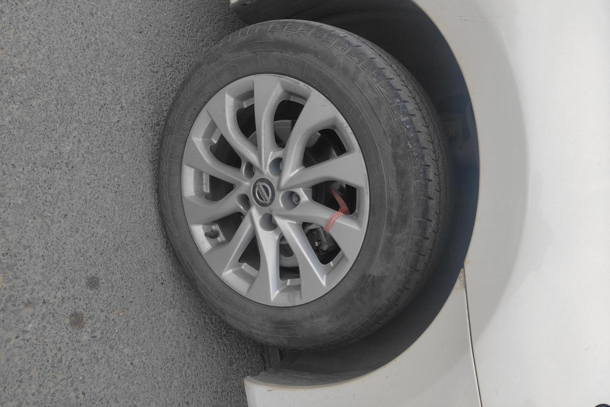 Nissan Xuan Yi id 4451572 из Китая 10