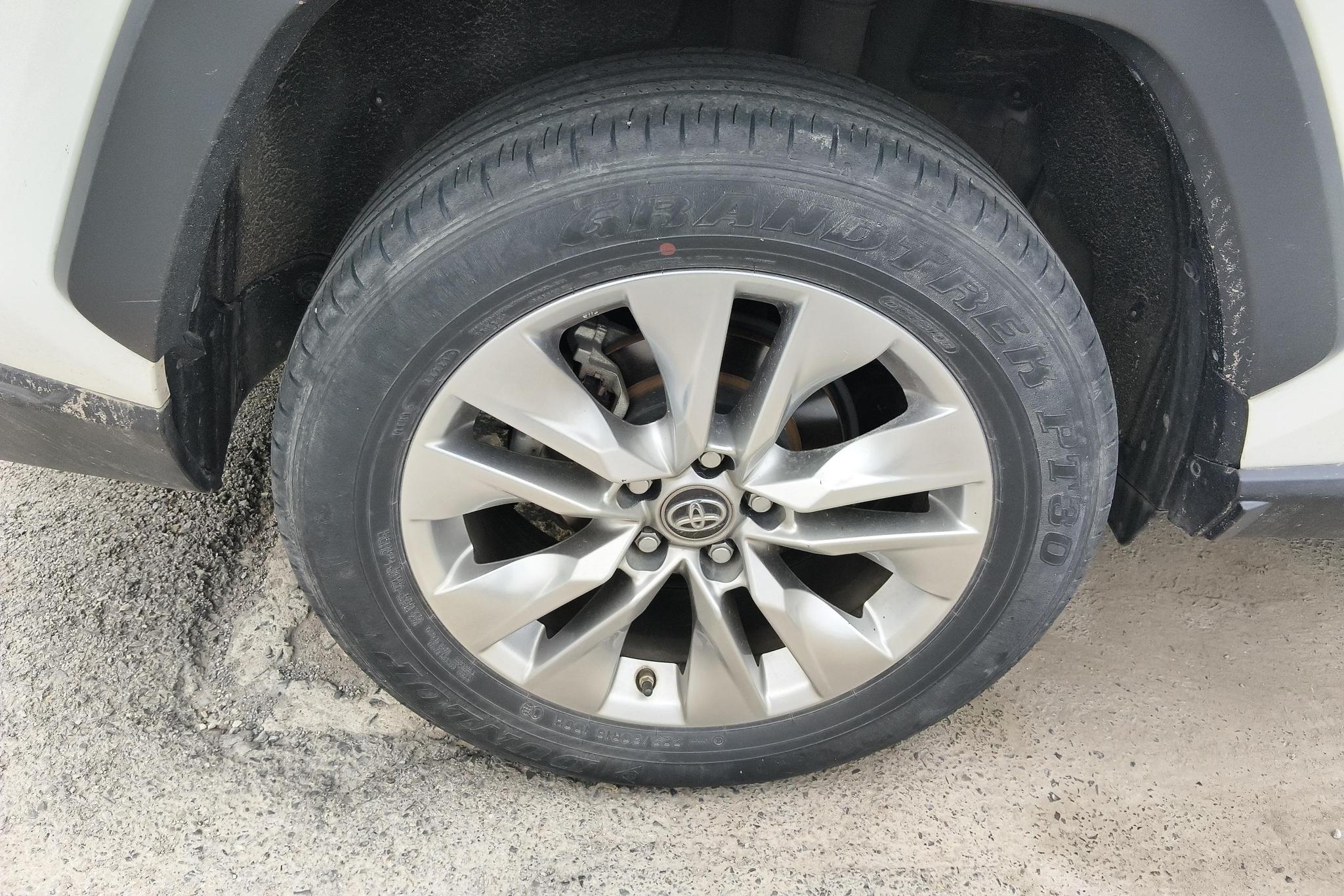 Toyota Wildlander 2020 2.0L Luxury
