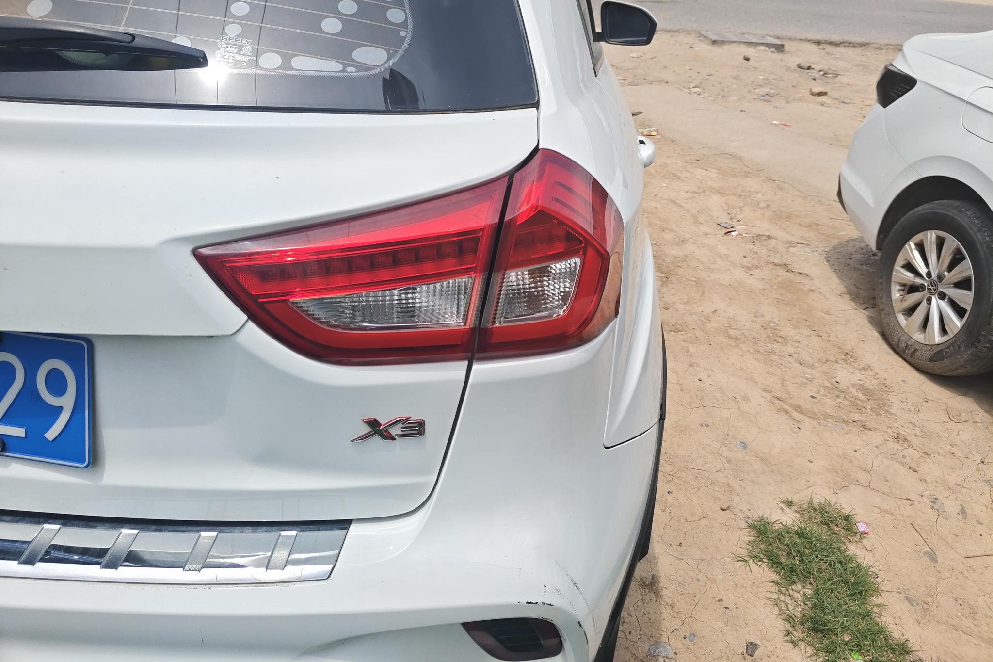 Geely Vision X3 X3 2017 1.5L AT Luxury