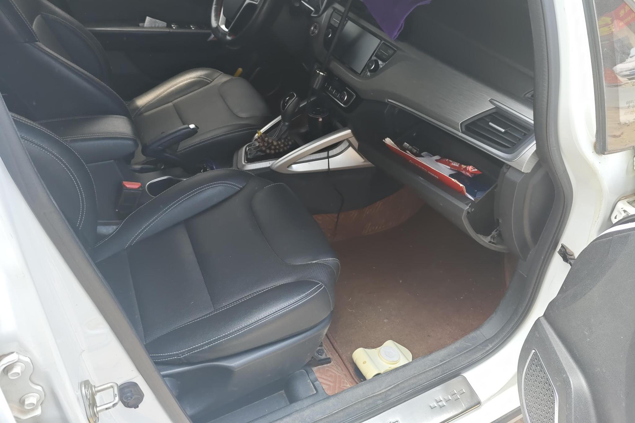 Geely Vision X3 X3 2017 1.5L AT Luxury