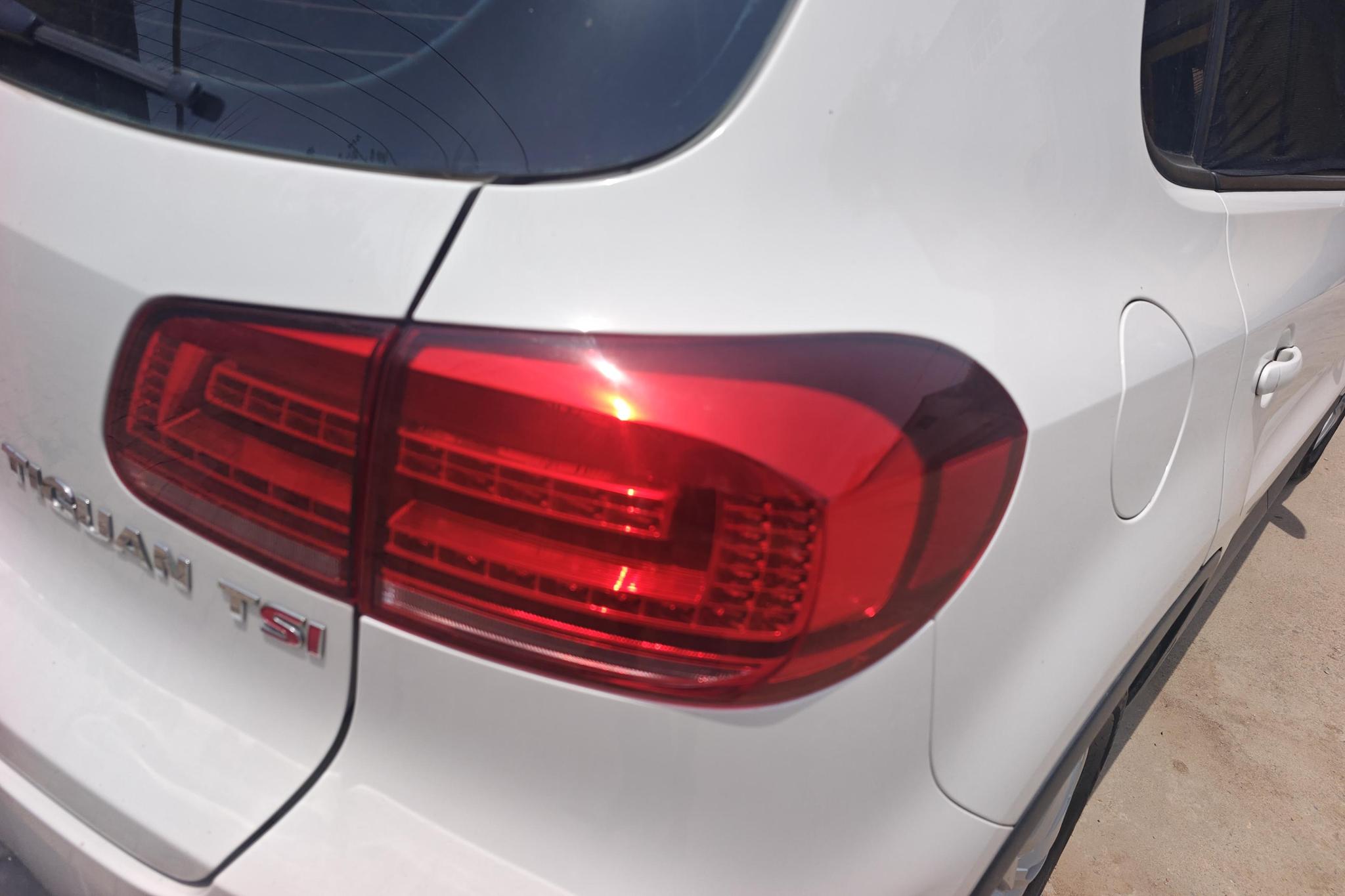 Volkswagen Tiguan 2015 1.8TSI AT