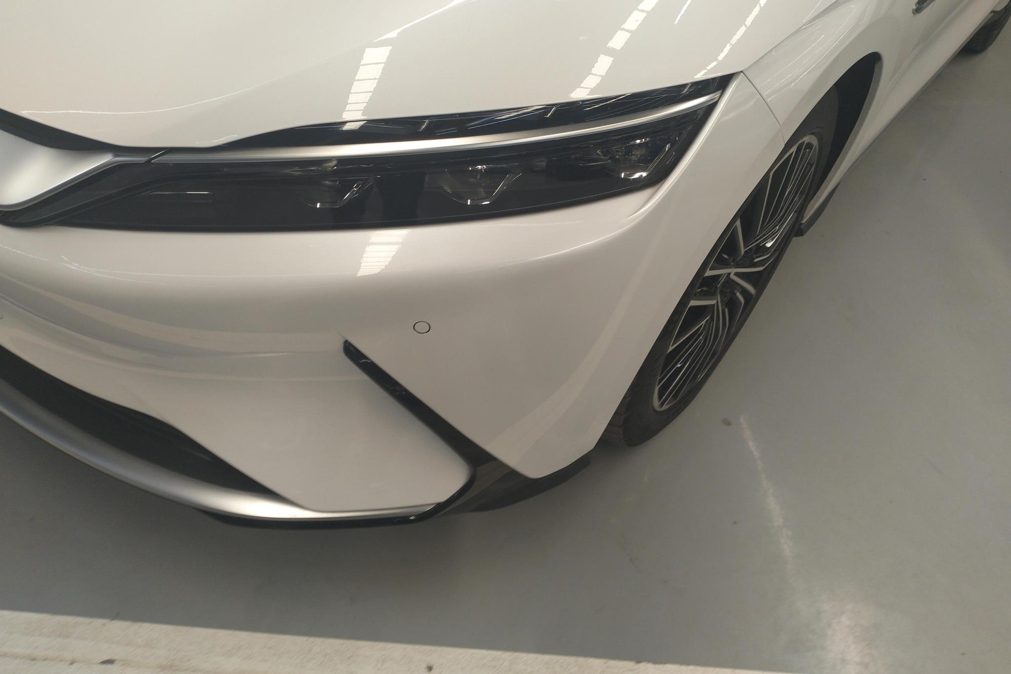 BYD HanEV EV 2021 Luxury