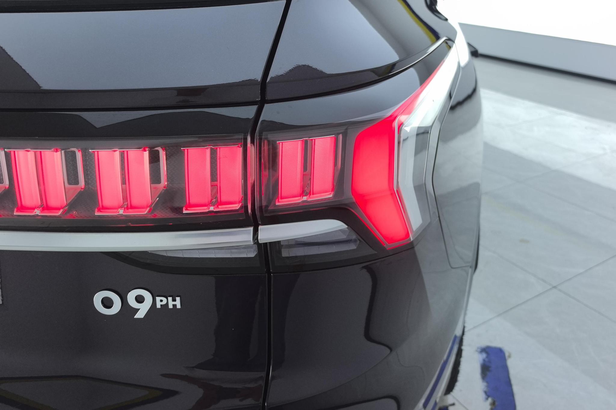 Lynk & Co 09 EM-P 2021 2.0TD местUltra
