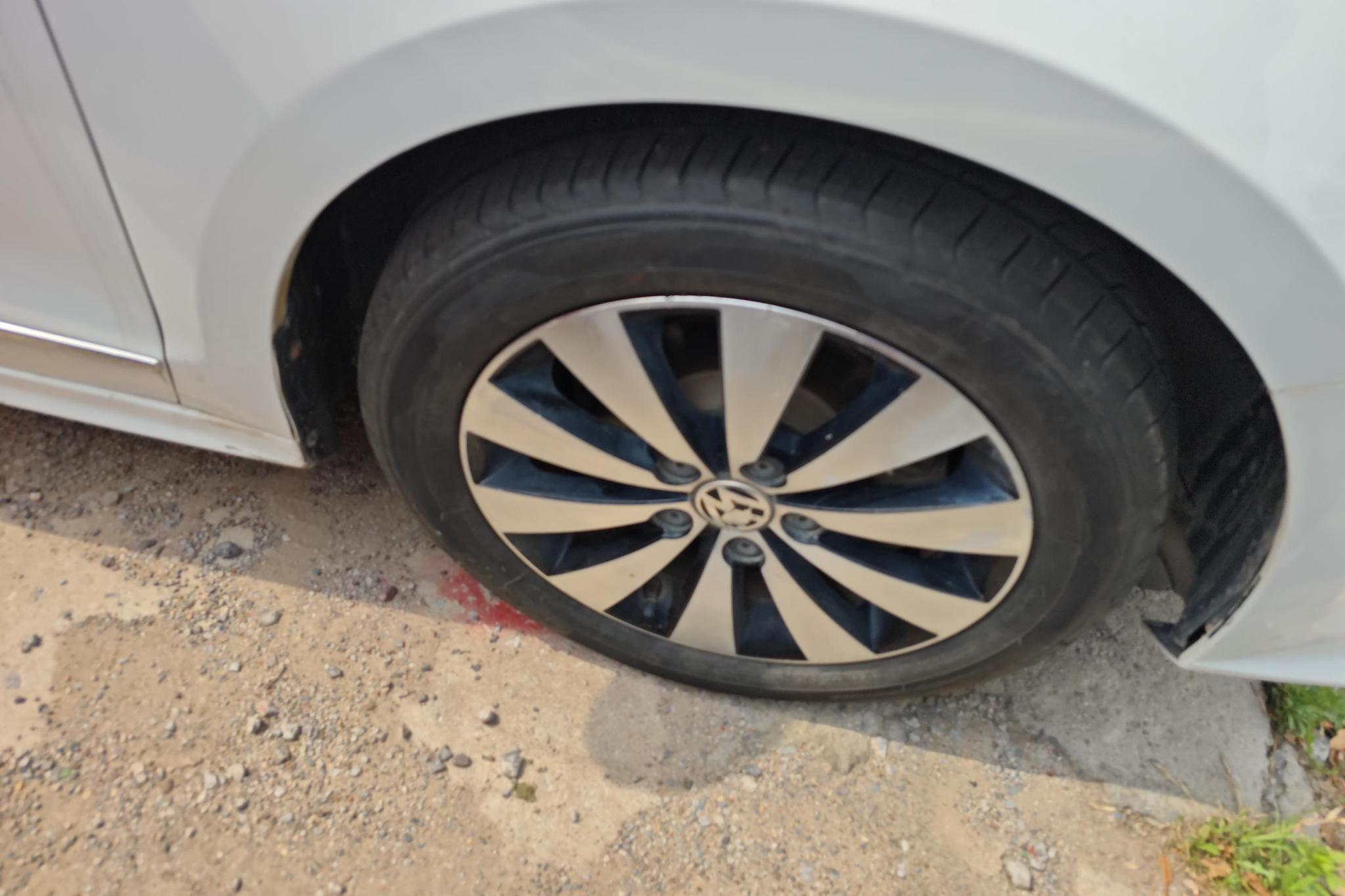 Volkswagen Sagitar 2017 1.6L AT Comfort
