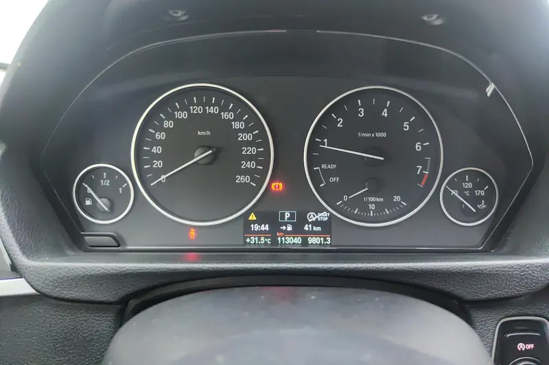 BMW 3 Series — фото 11