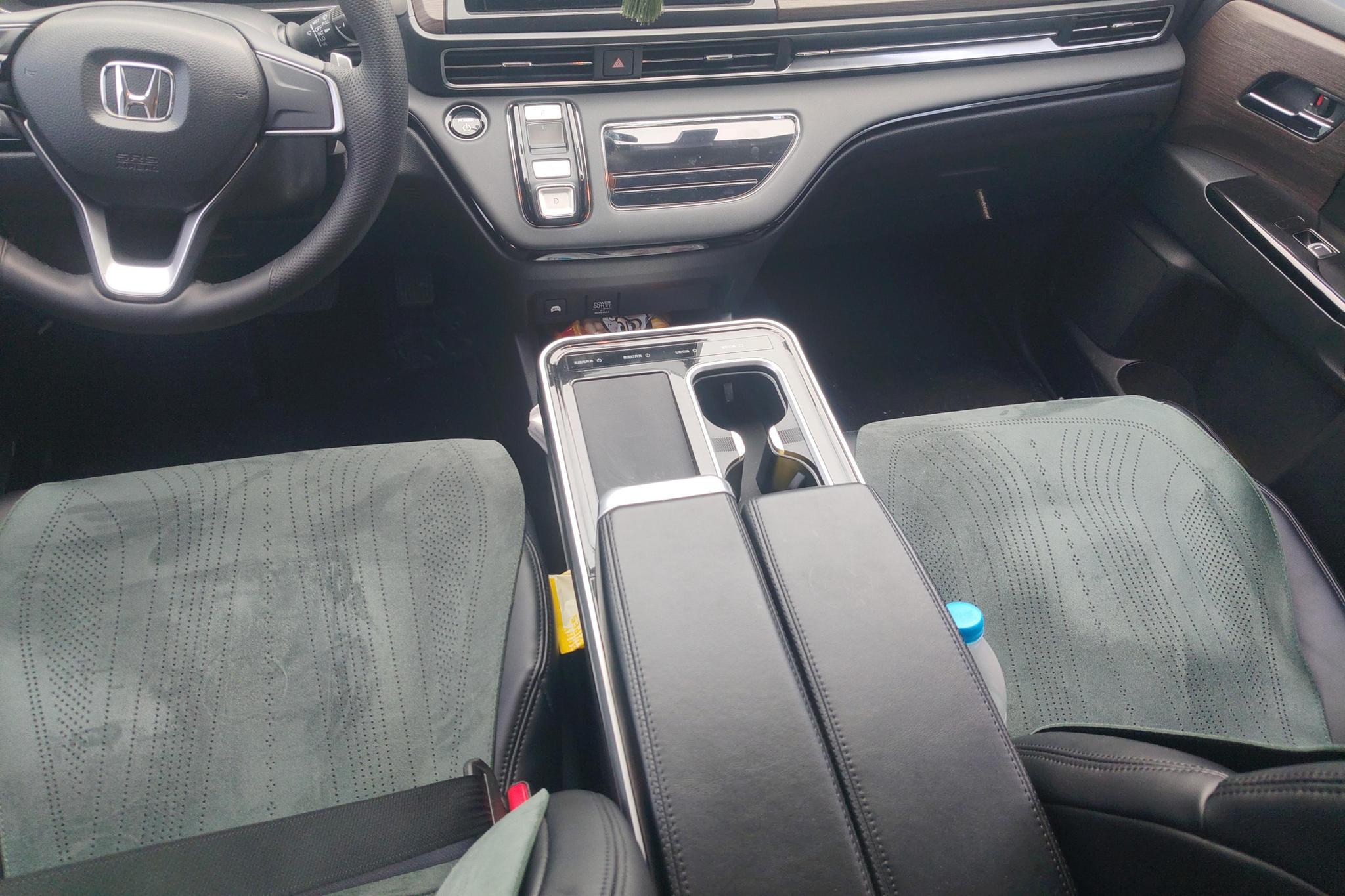 Honda Odyssey id 4439701 из Китая 13