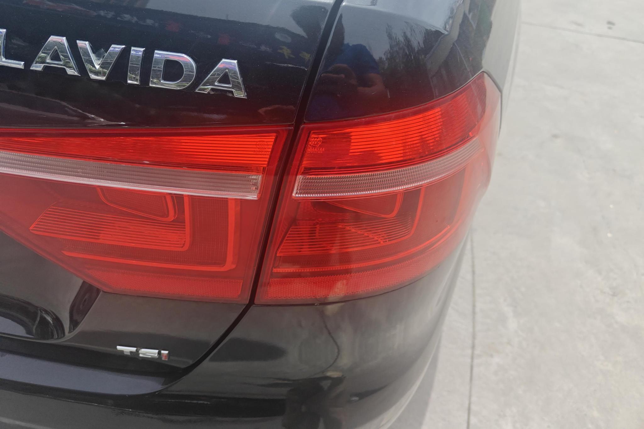 Volkswagen Lavida 2014 1.4TSI DSG Sport