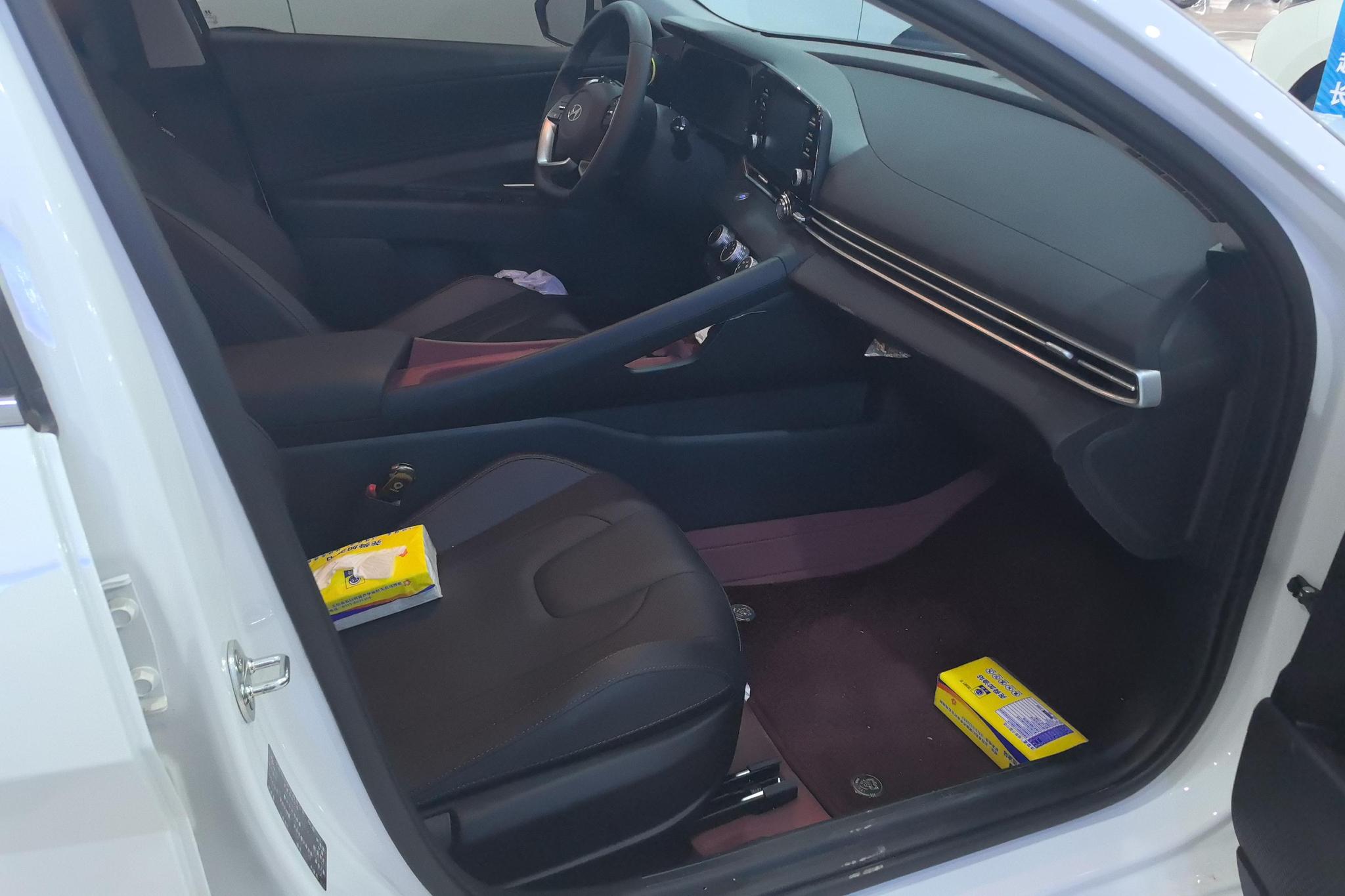 Hyundai Elantra 2023 1.5L CVT GLX Elite