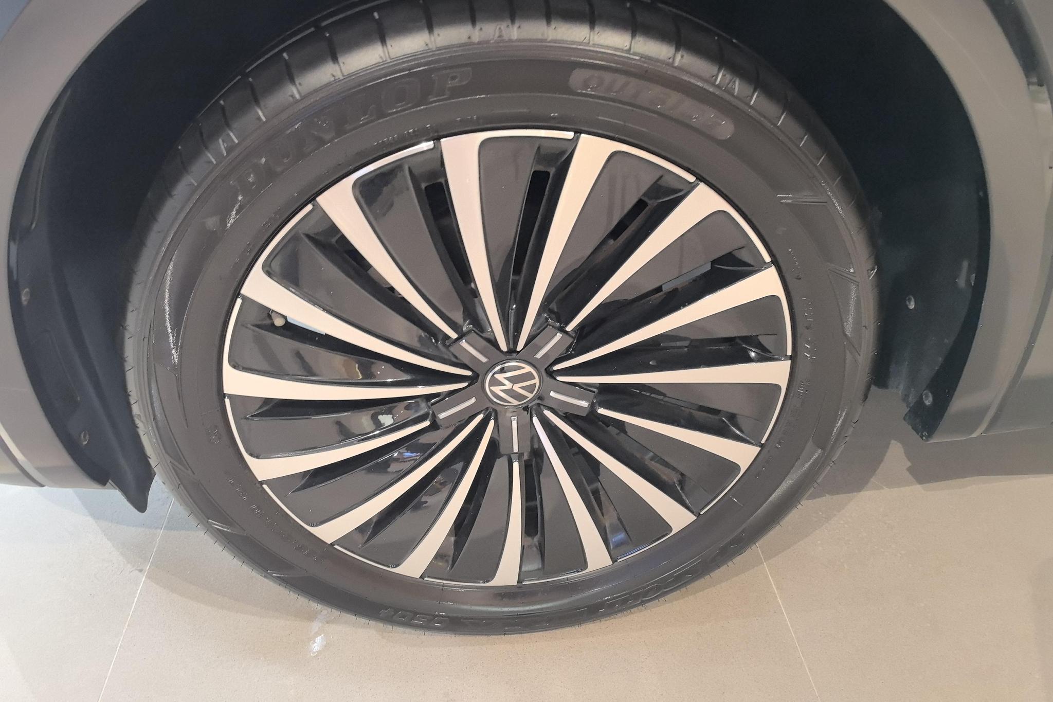 Volkswagen Viloran 2024 380TSI Luxury