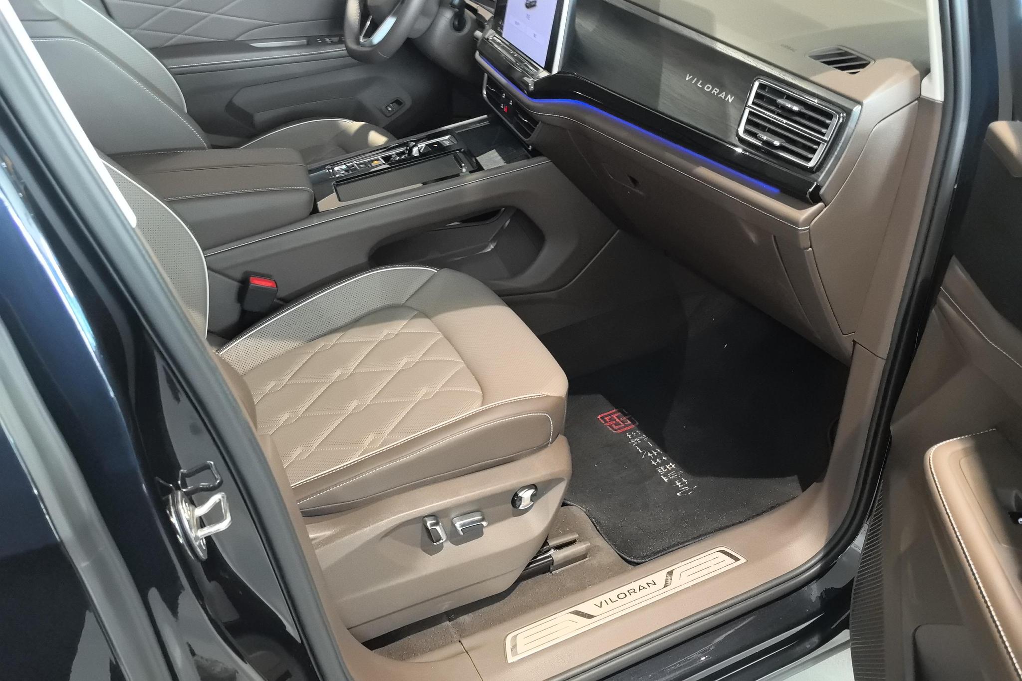 Volkswagen Viloran 2024 380TSI Luxury