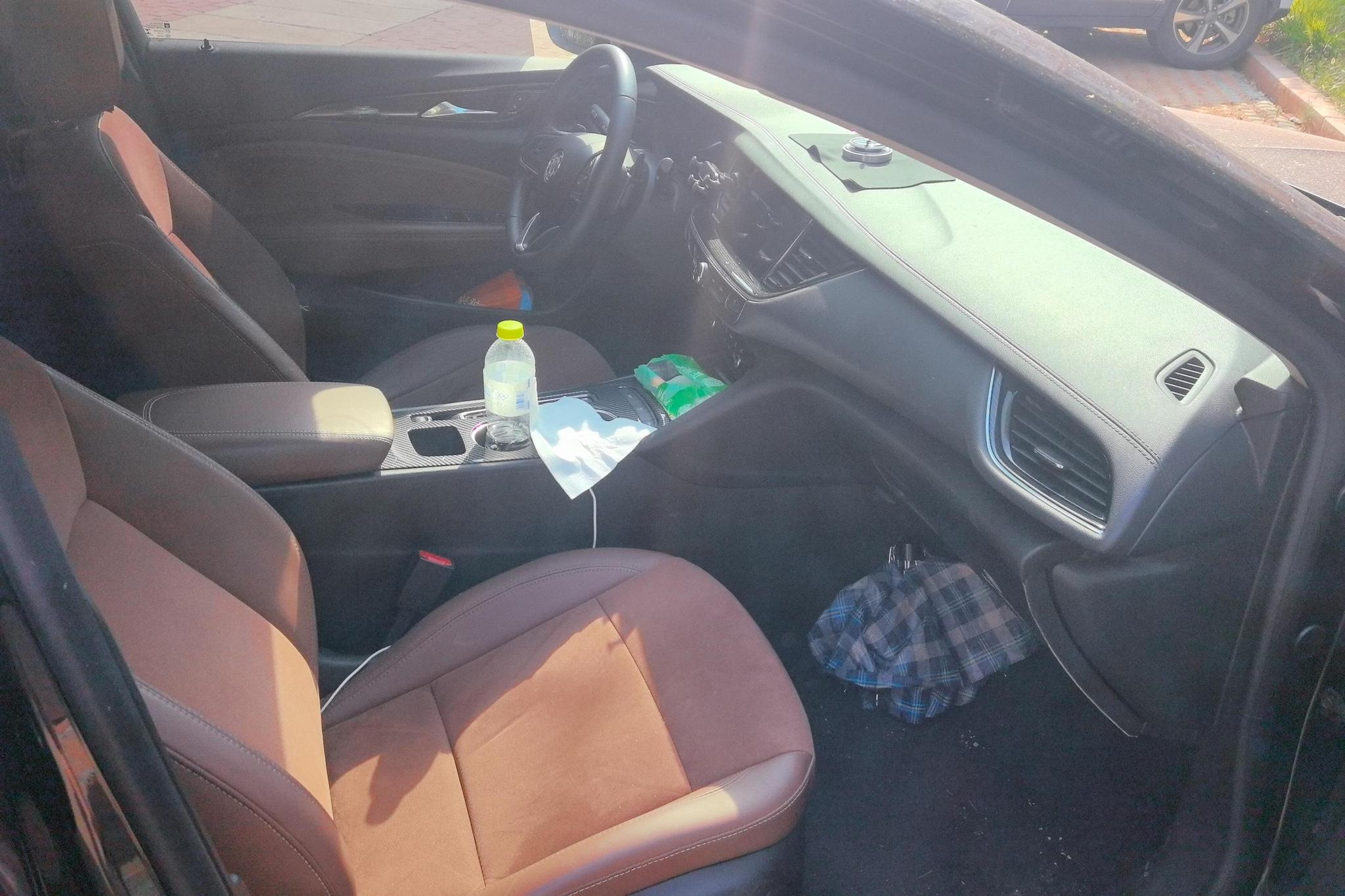Buick Regal 2023 552T Smart