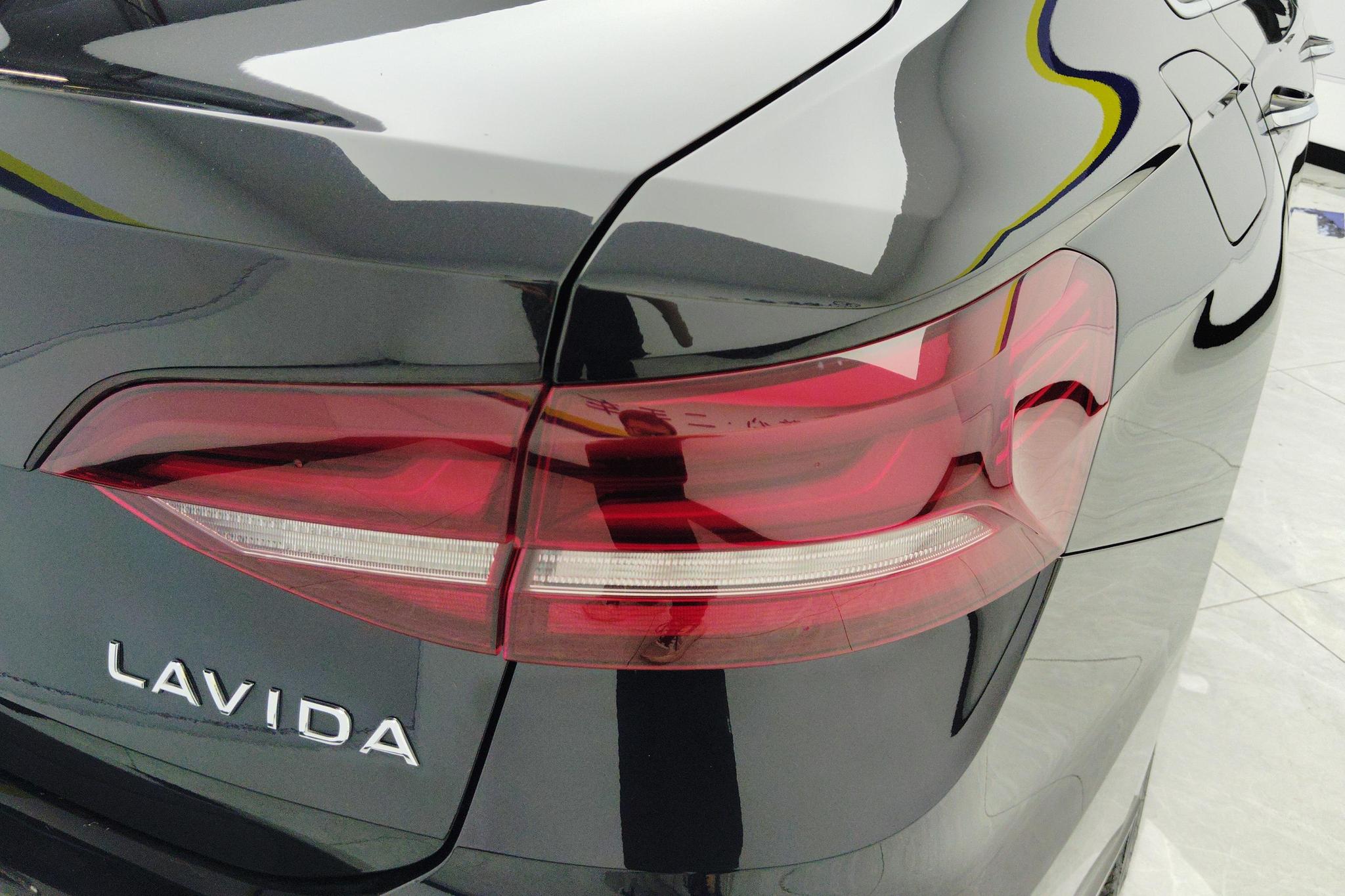 Volkswagen Lavida id 4437956 из Китая 8