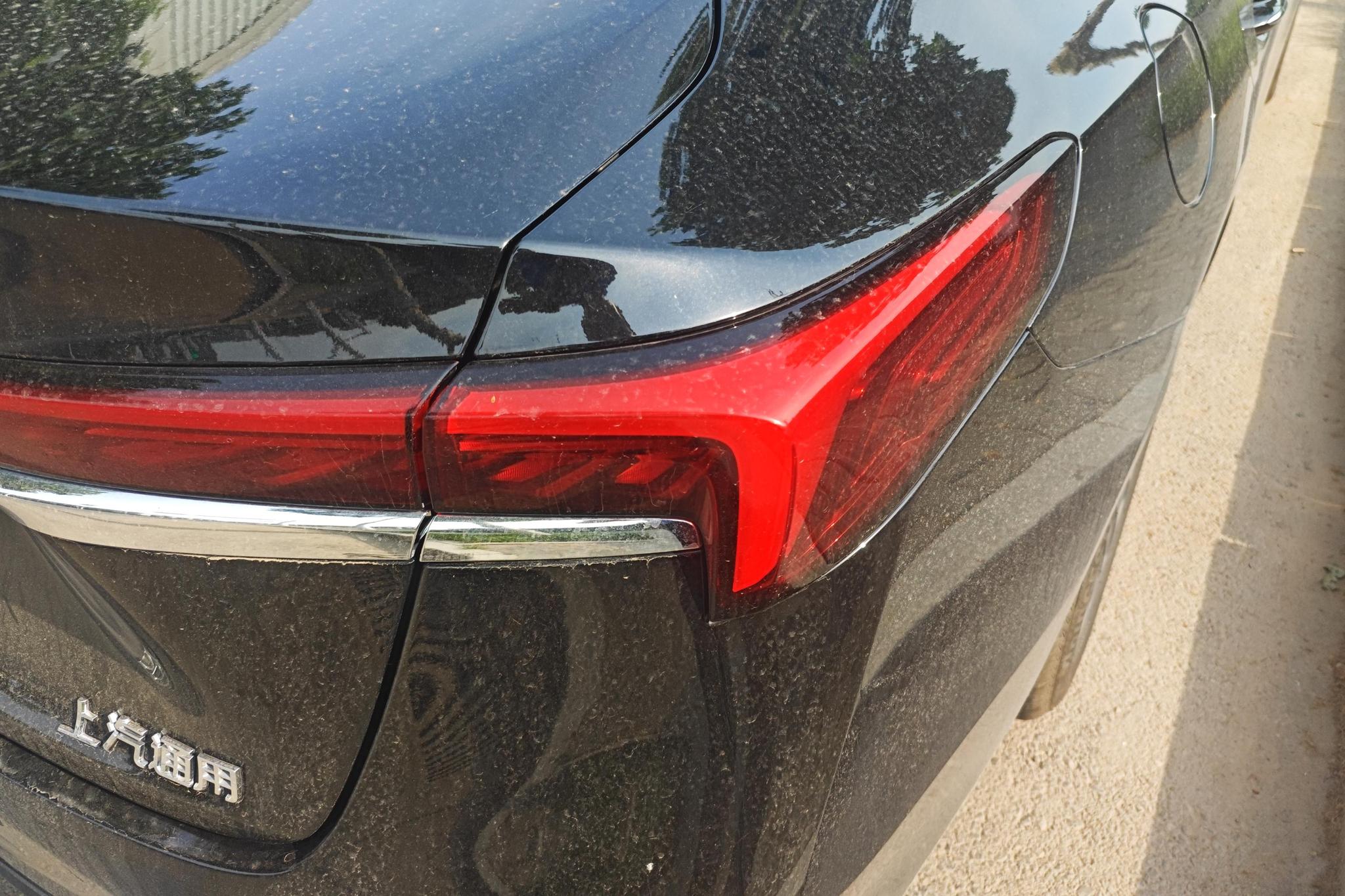 Buick LaCrosse 2025 28T Platinum