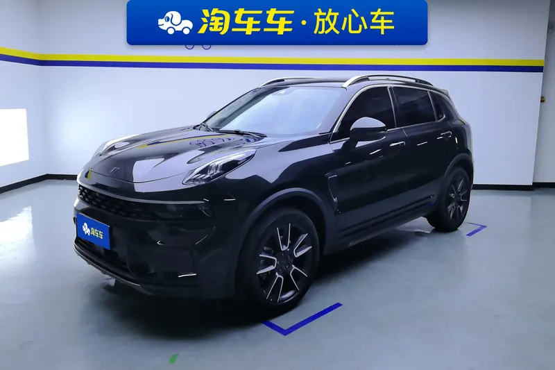 Lynk&Co 01