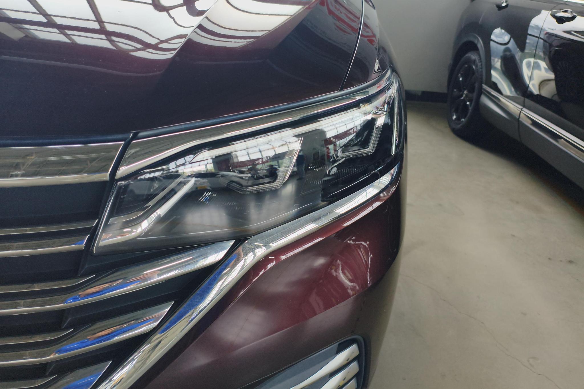 Volkswagen Viloran 2022 380TSI Luxury