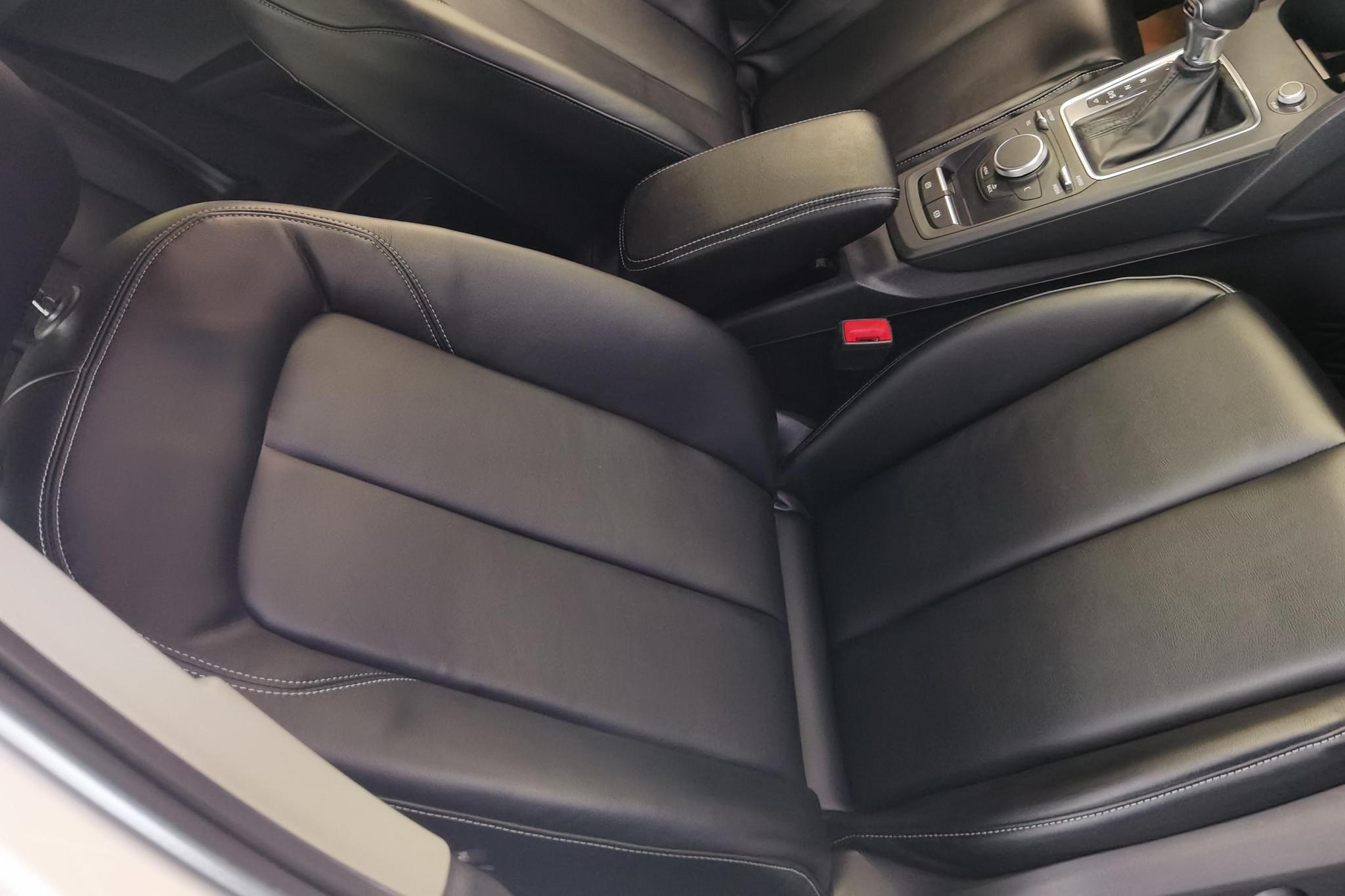 Audi Q2L 2020 35TFSI