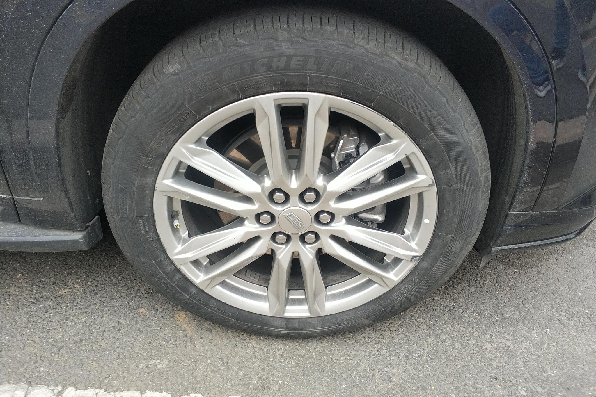 Cadillac XT6 2022 2.0T 120 мест Luxury