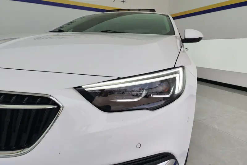 Buick Regal — фото 4