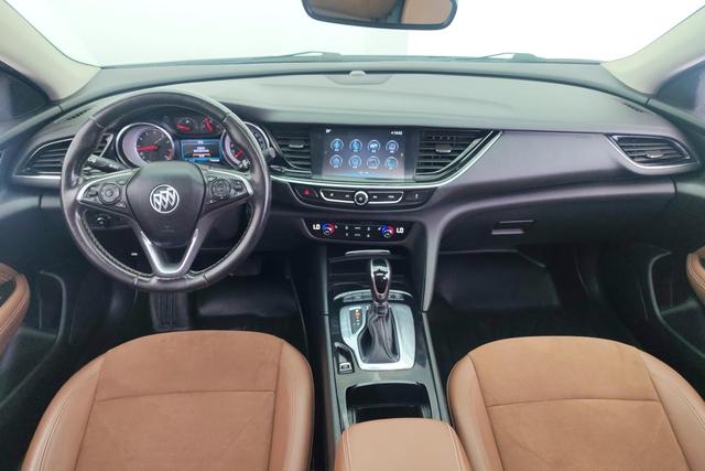 Buick Regal 2017 — фото 11