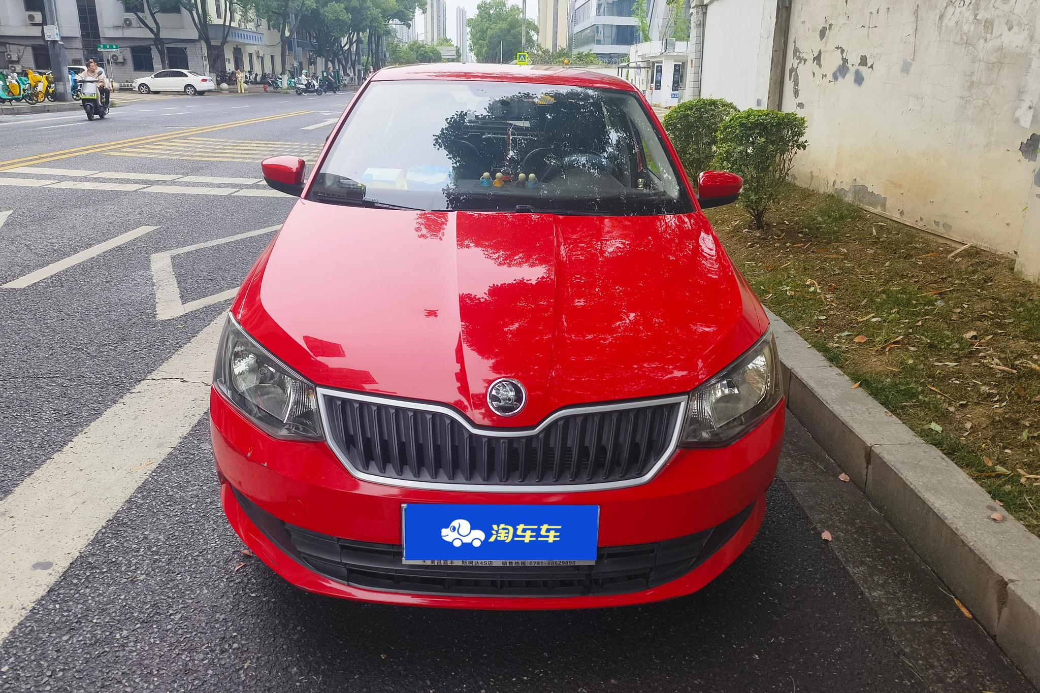 Skoda Fabia 2017 1.4L MT