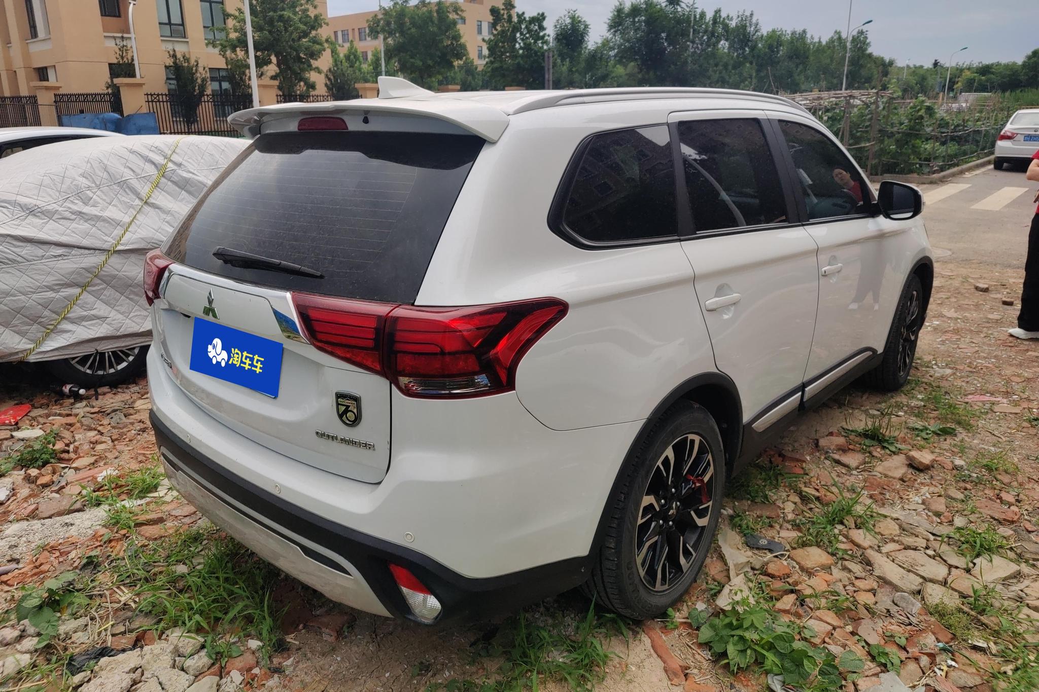 Mitsubishi Outlander 2019 2.0L Enjoy 5 мест V