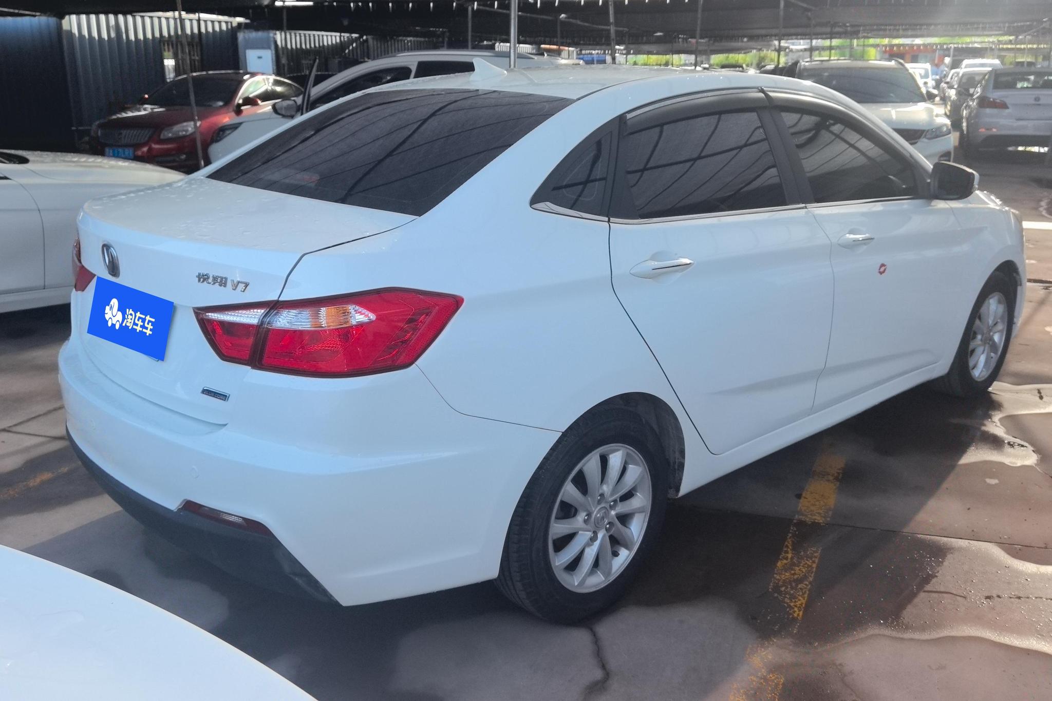 Changan V7 2015 1.6L AT IV