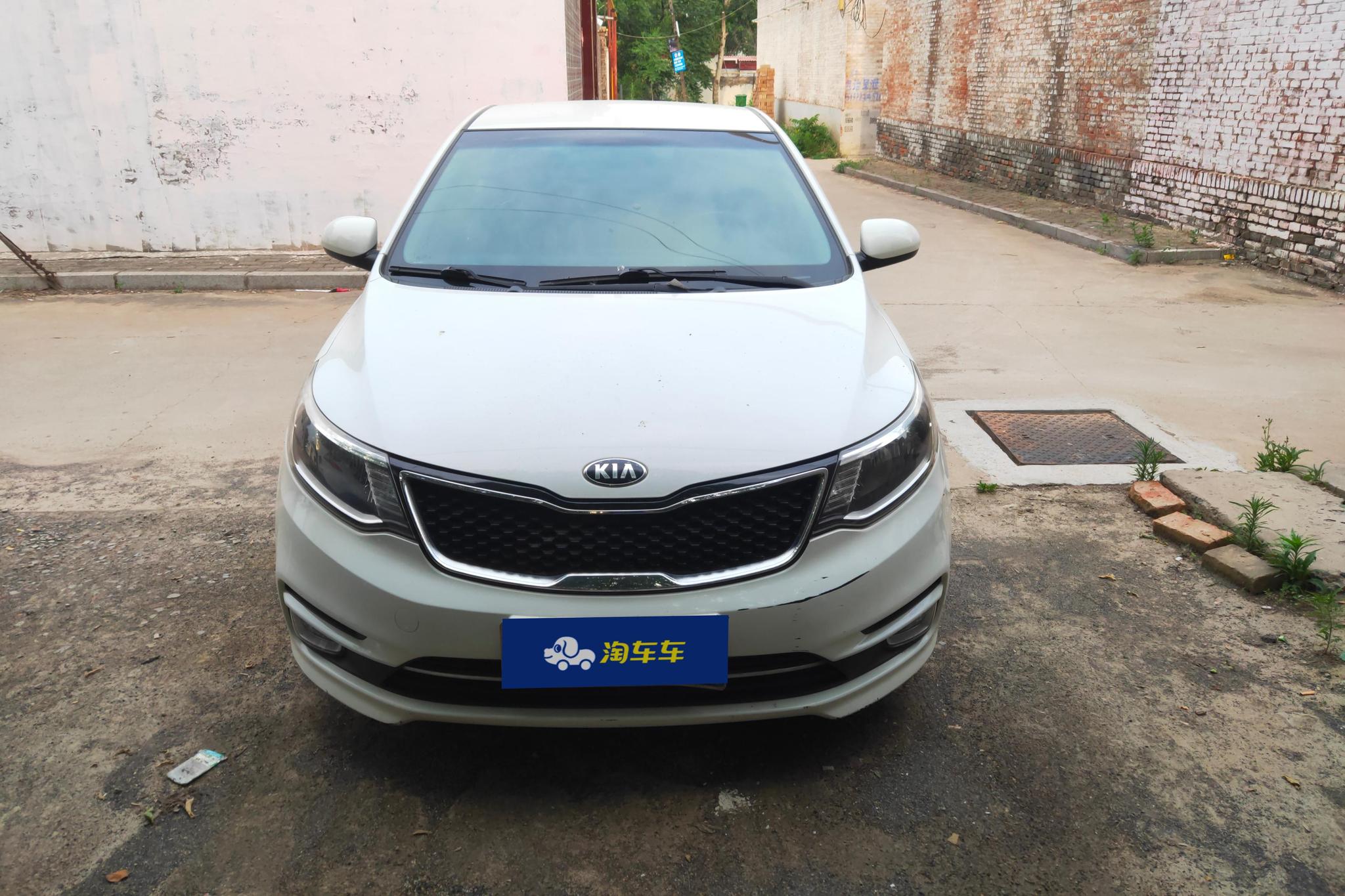 Kia K2 2015 1.4L MT GLS