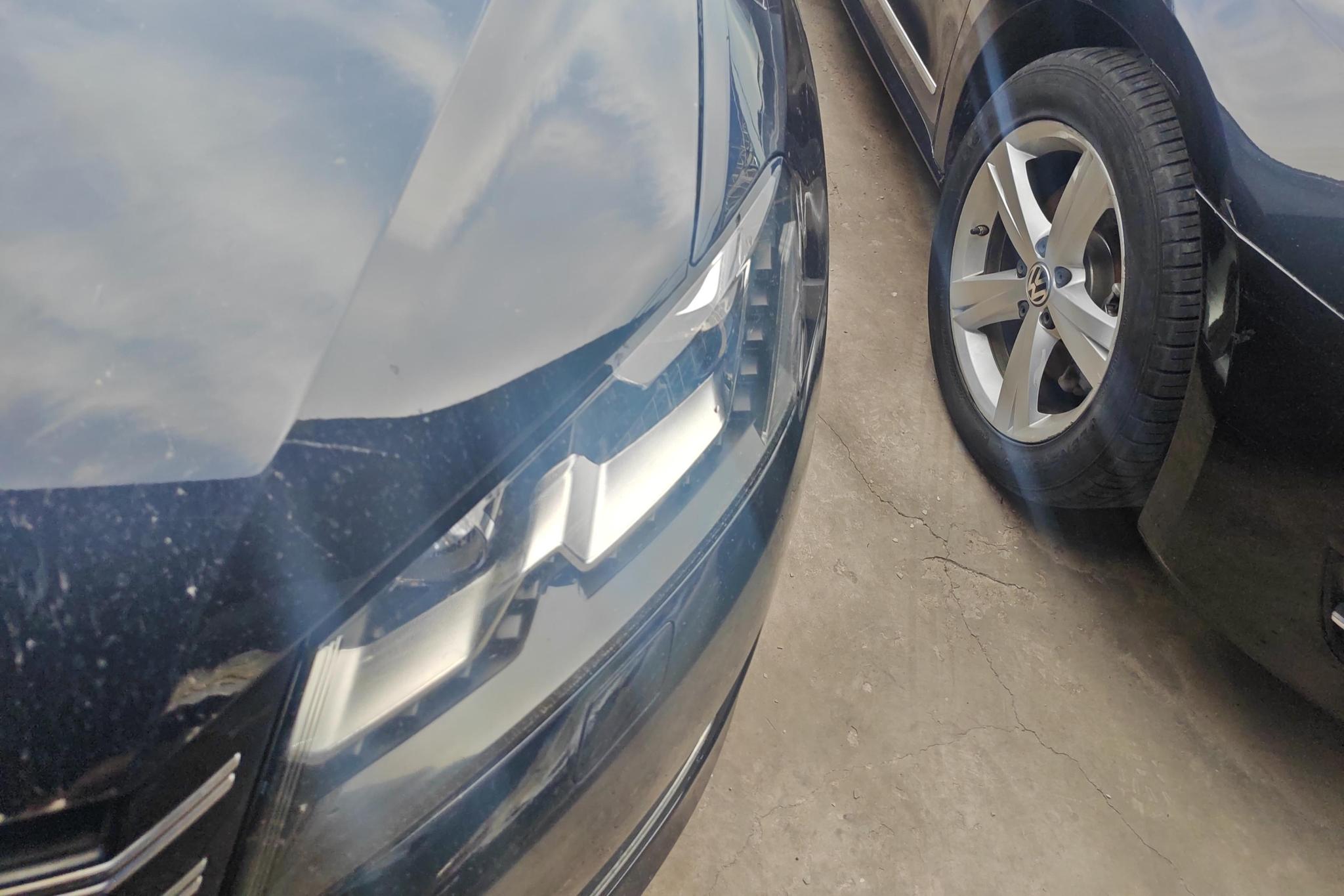 Volkswagen Passat 2011 2.0TSI DSG