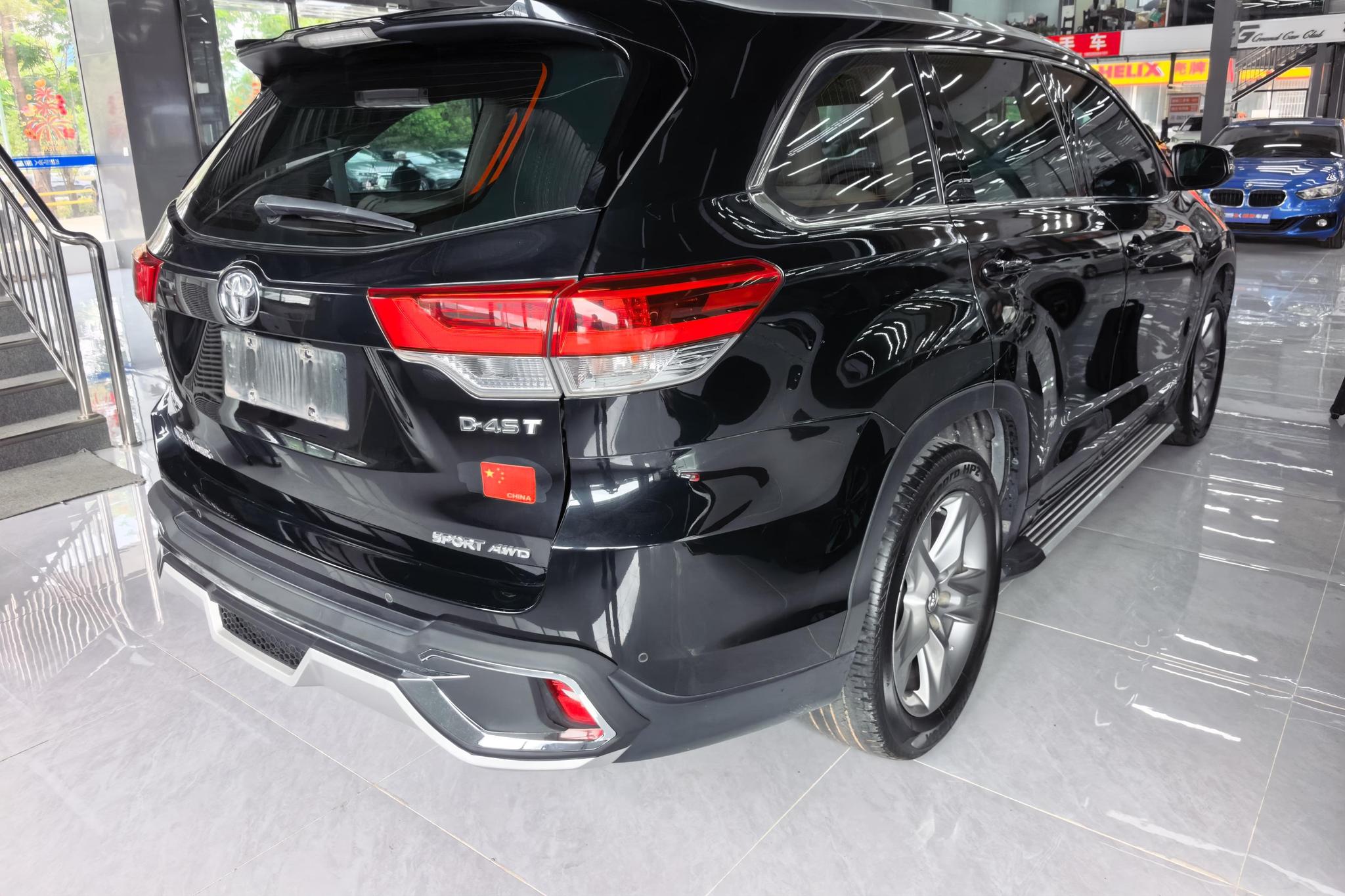 Toyota Highlander 2018 2.0T Luxury 7 мест VI