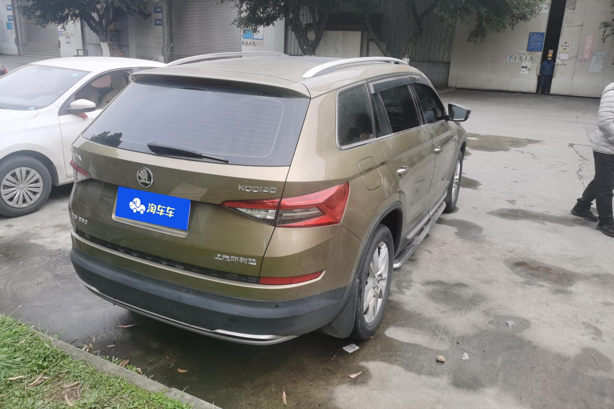 Skoda Kodiaq 2017 TSI330 7 мест Luxury