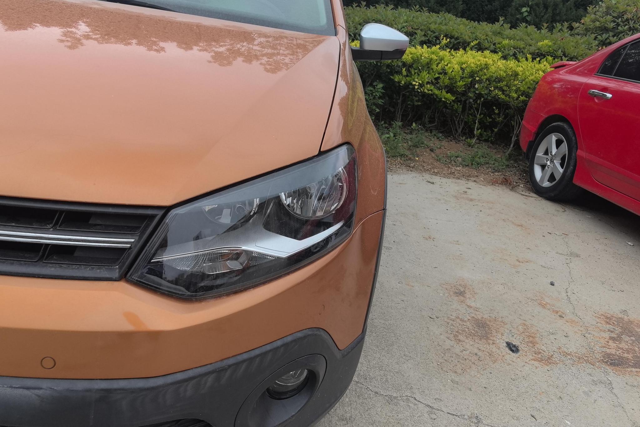 Volkswagen Polo 2016 1.6L Cross Polo AT