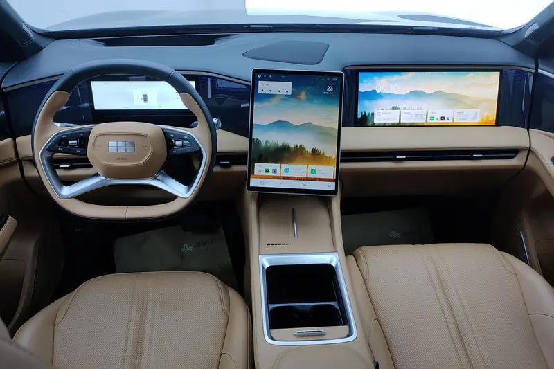 Geely Galaxy L7 — фото 9