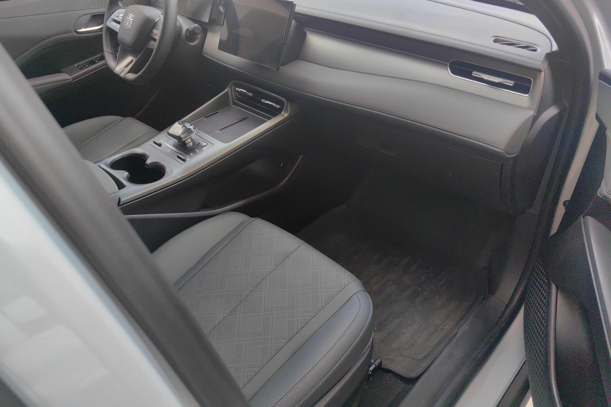 BYD Qin Plus DM-i PLUS DM 2025 Smart Drive DM-i 55KM Lead