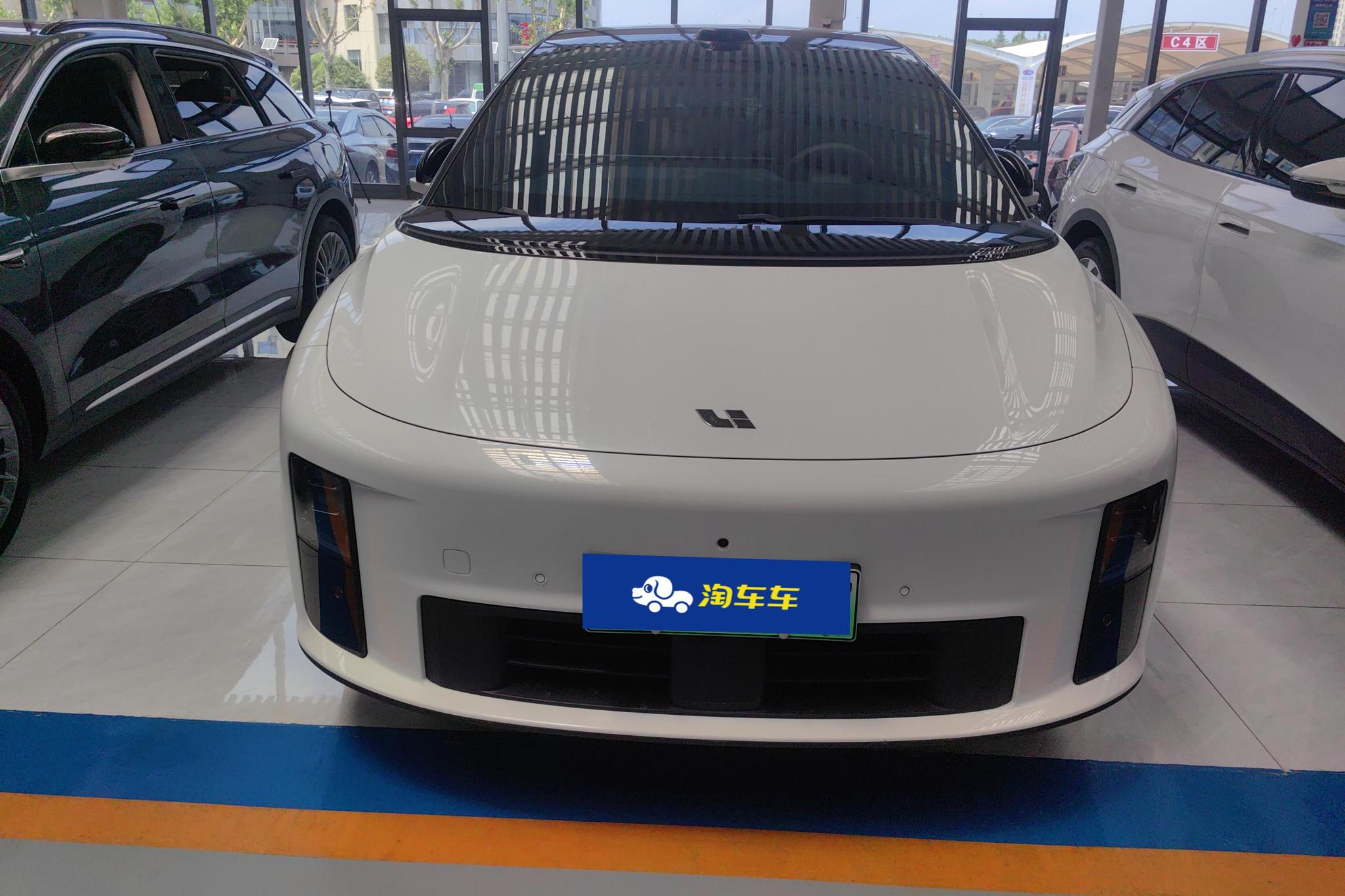 Li Auto i6 2025 Standard