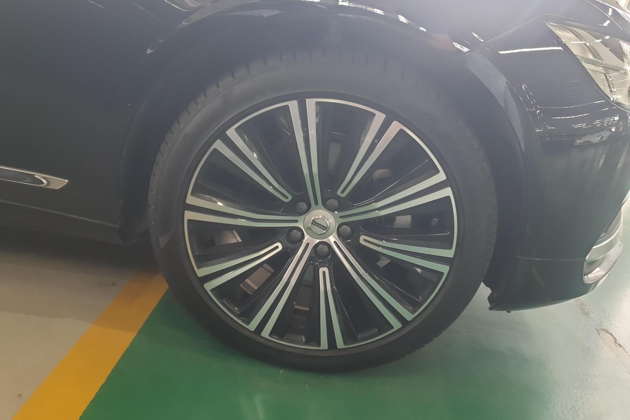 Volvo S90 2025 B5 Luxury