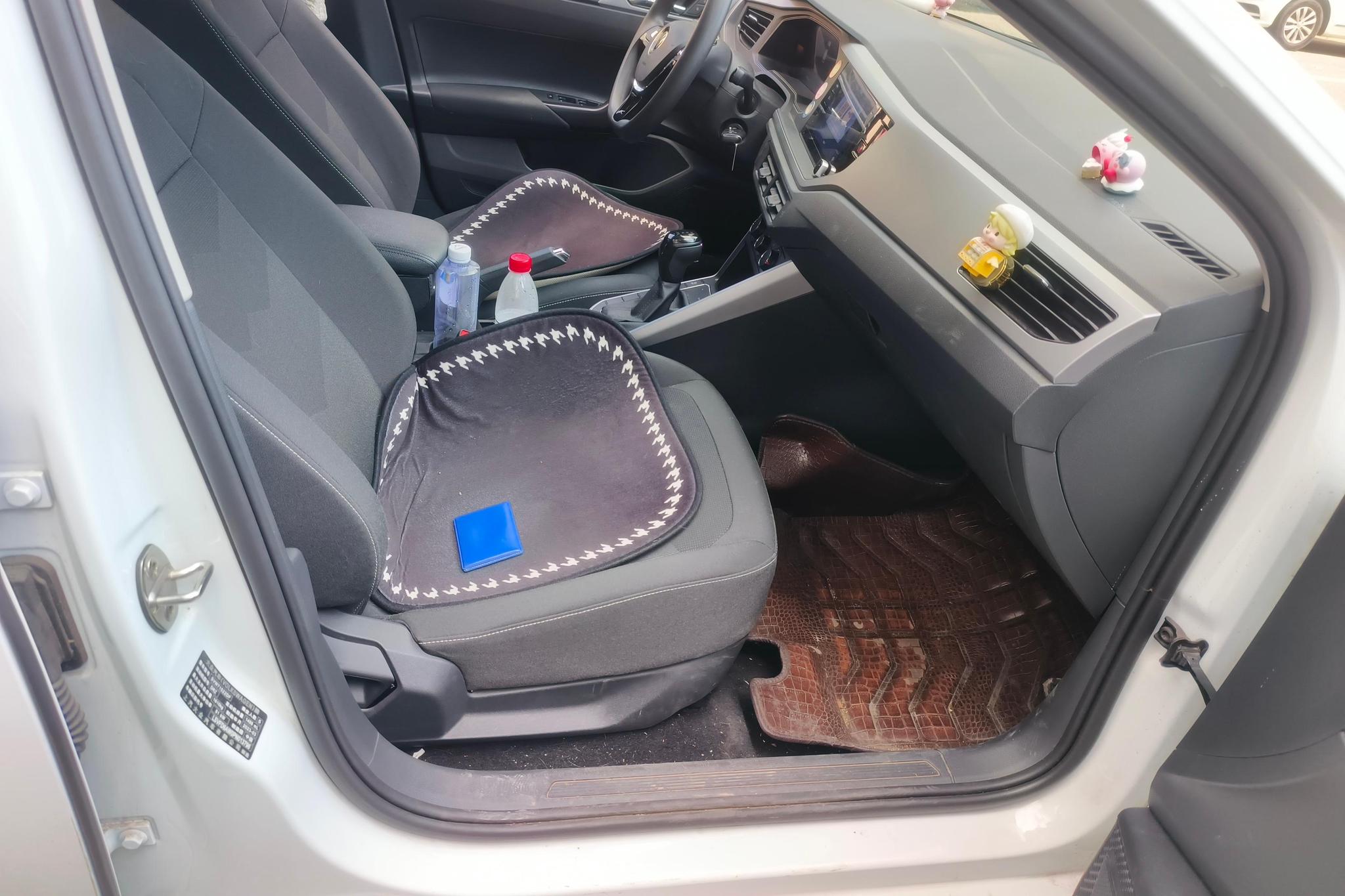 Volkswagen Polo 2023 Plus 1.5L AT