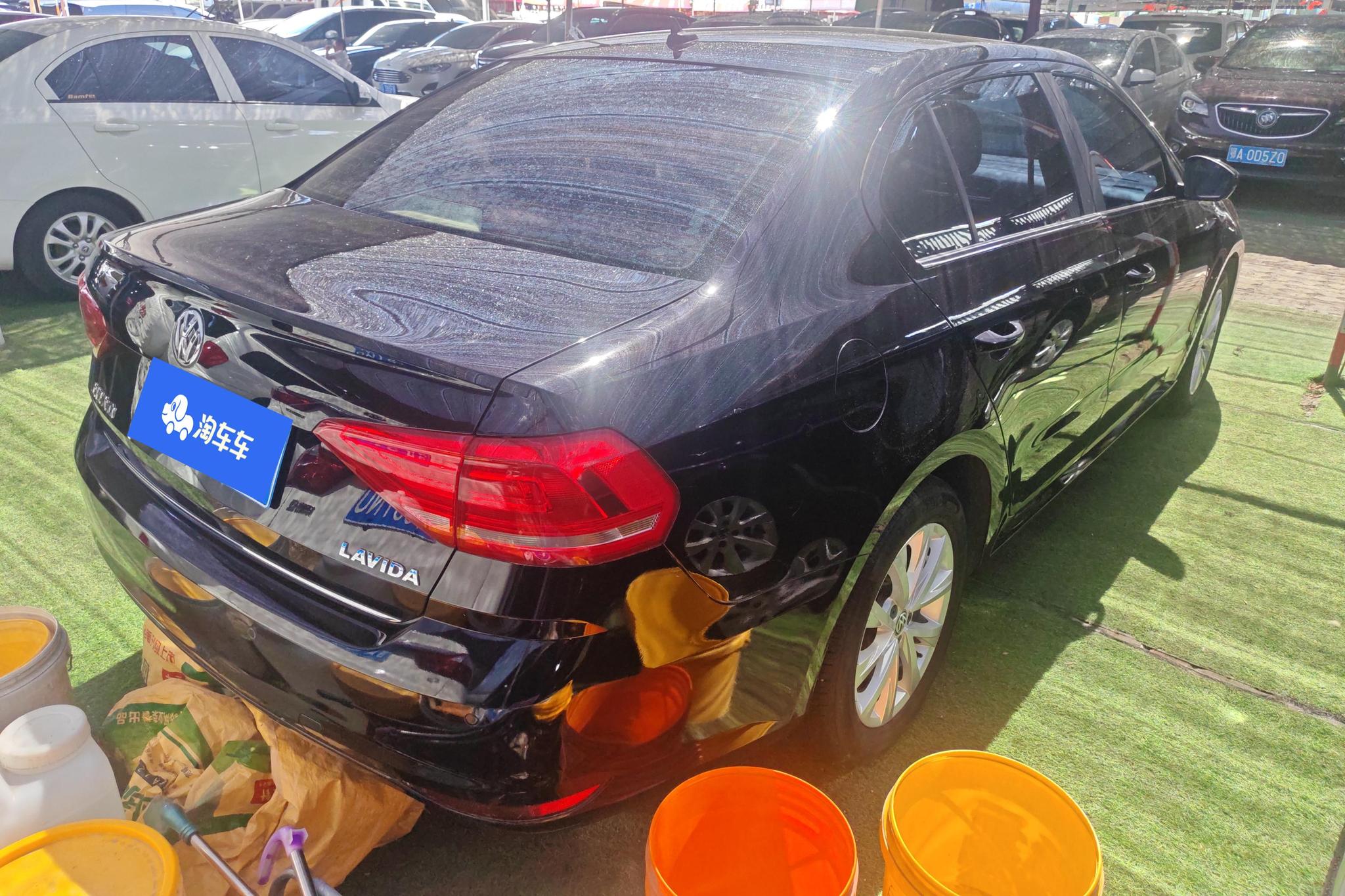 Volkswagen Lavida 2017 1.6L MT Comfort