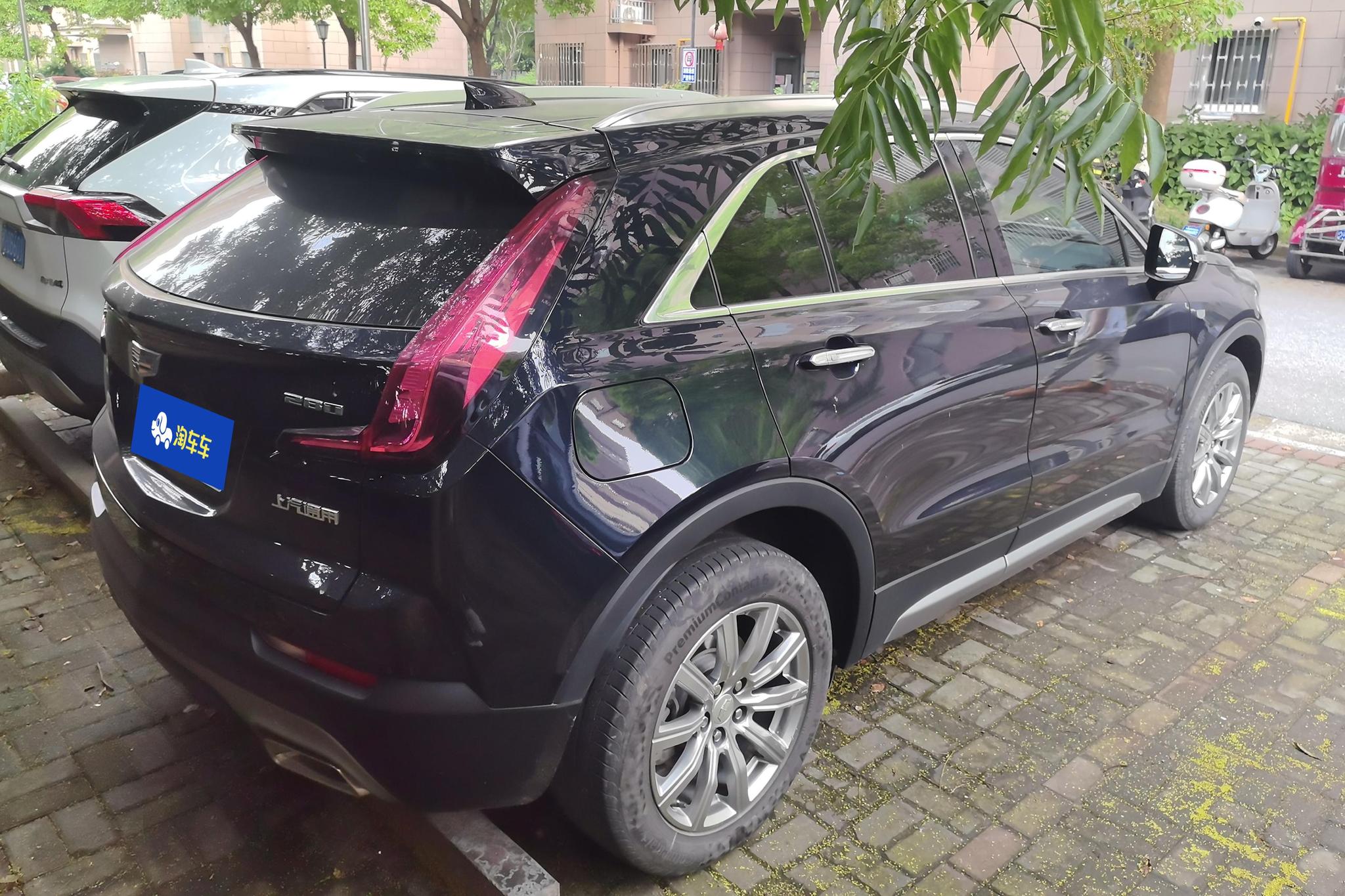 Cadillac XT4 2020 28T Lead