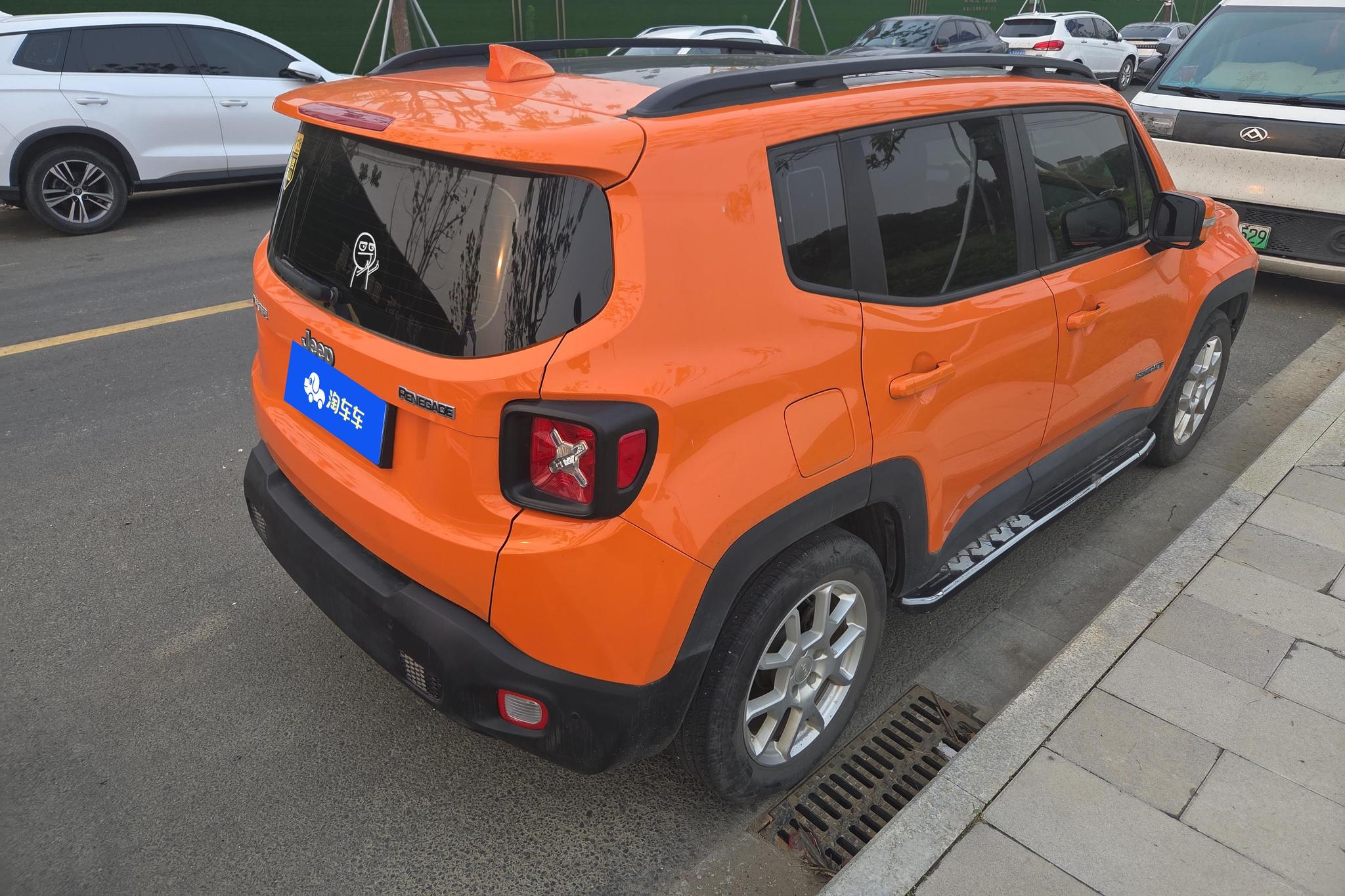 Jeep Renegade 2019 220T AT Lead