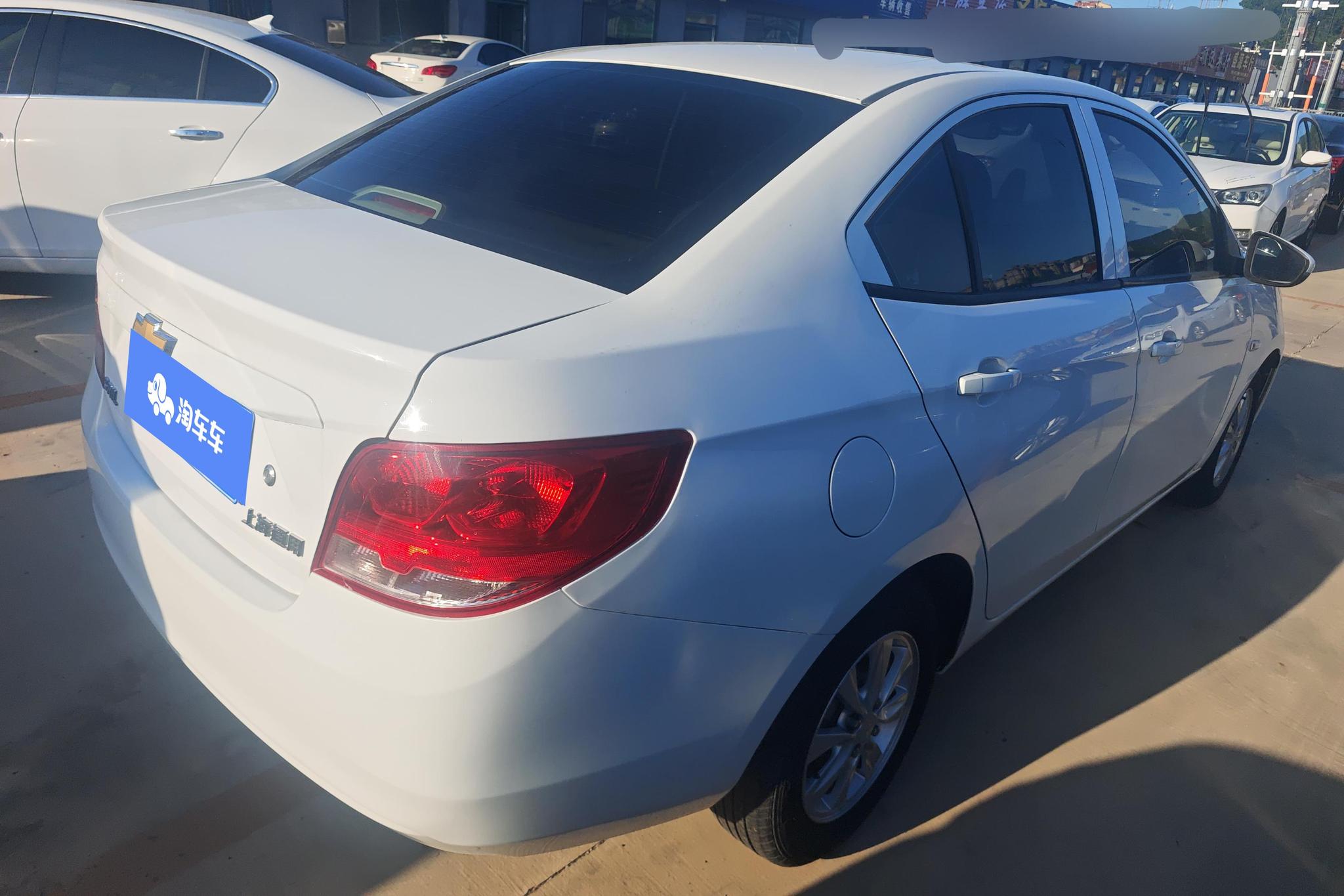 Chevrolet Sail 2015 3 1.5L MT