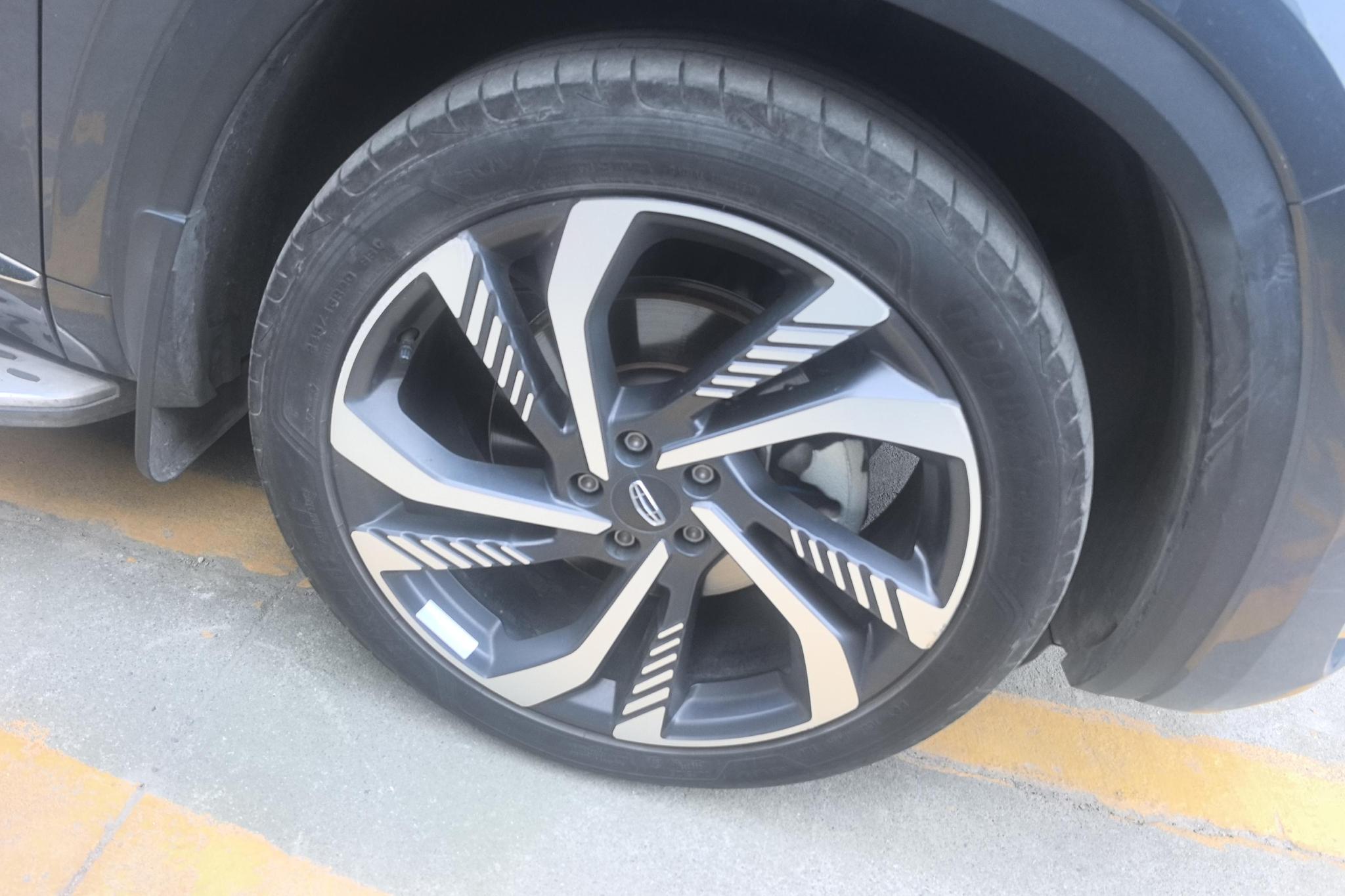 Geely Monjaro L 2024 2.0TD AT