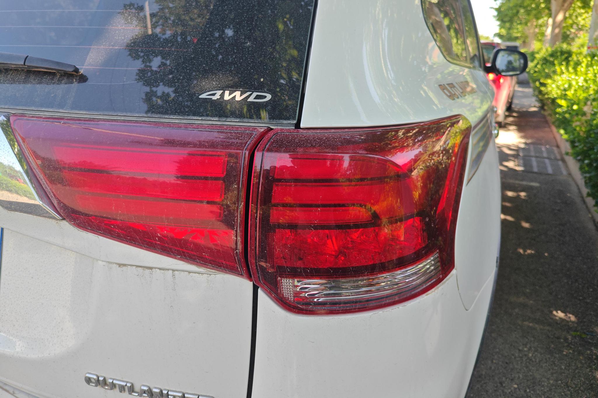 Mitsubishi Outlander 2020 2.4L 5 мест