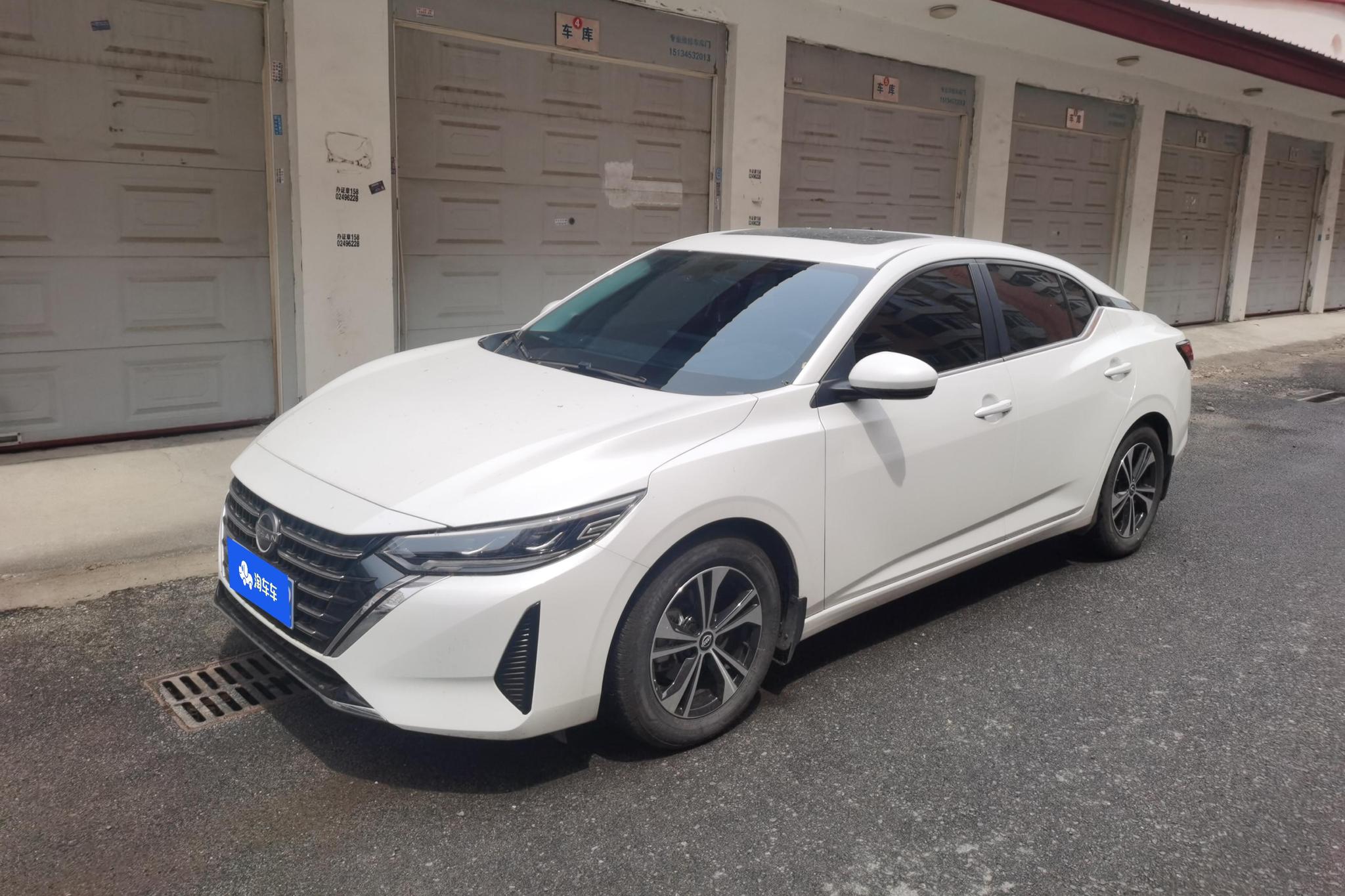 Nissan Xuan Yi 2023 Белый из Китая, фото 3