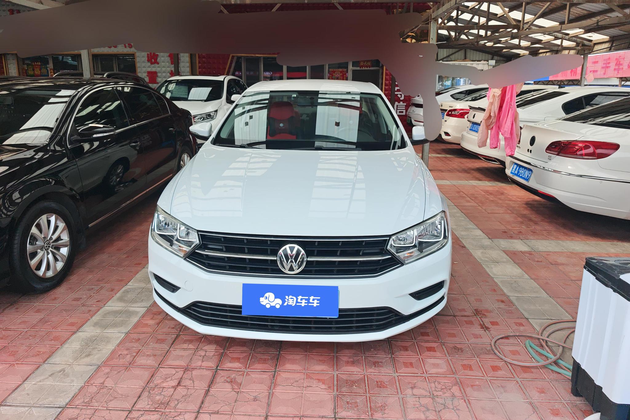 Volkswagen Bora 2017 1.6L MT Fashion