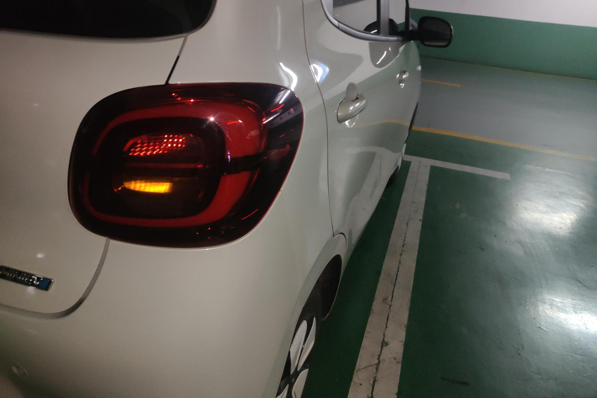 Wuling Mini EV MINIEV 2025 205km Premium +