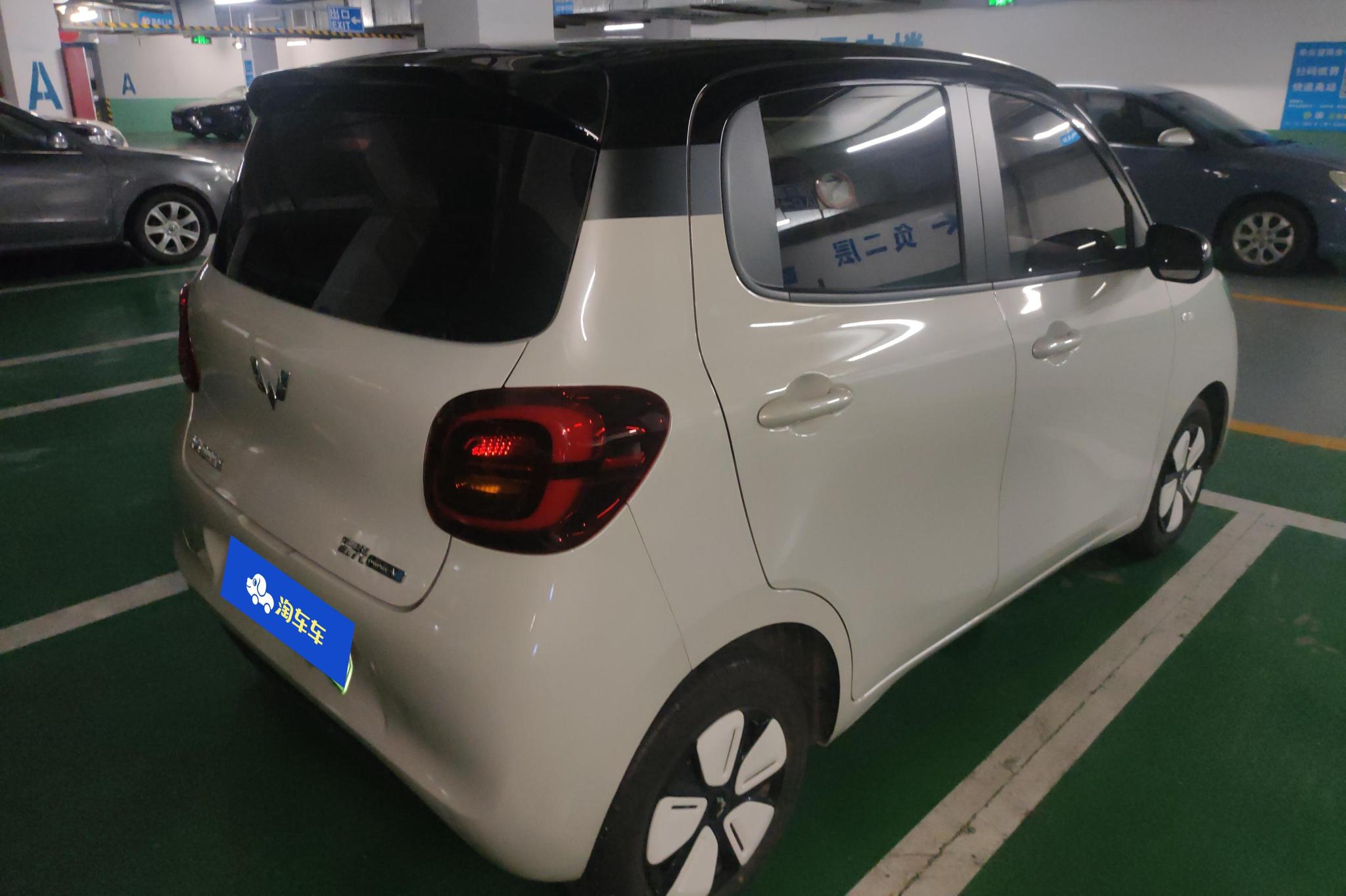 Wuling Mini EV MINIEV 2025 205km Premium +