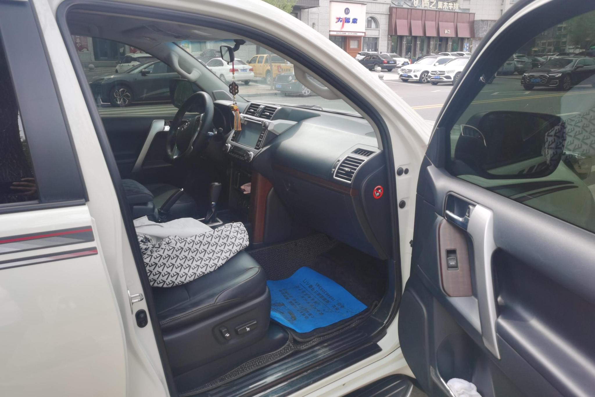 Toyota Land Cruiser Prado 2016 3.5L AT TX-L